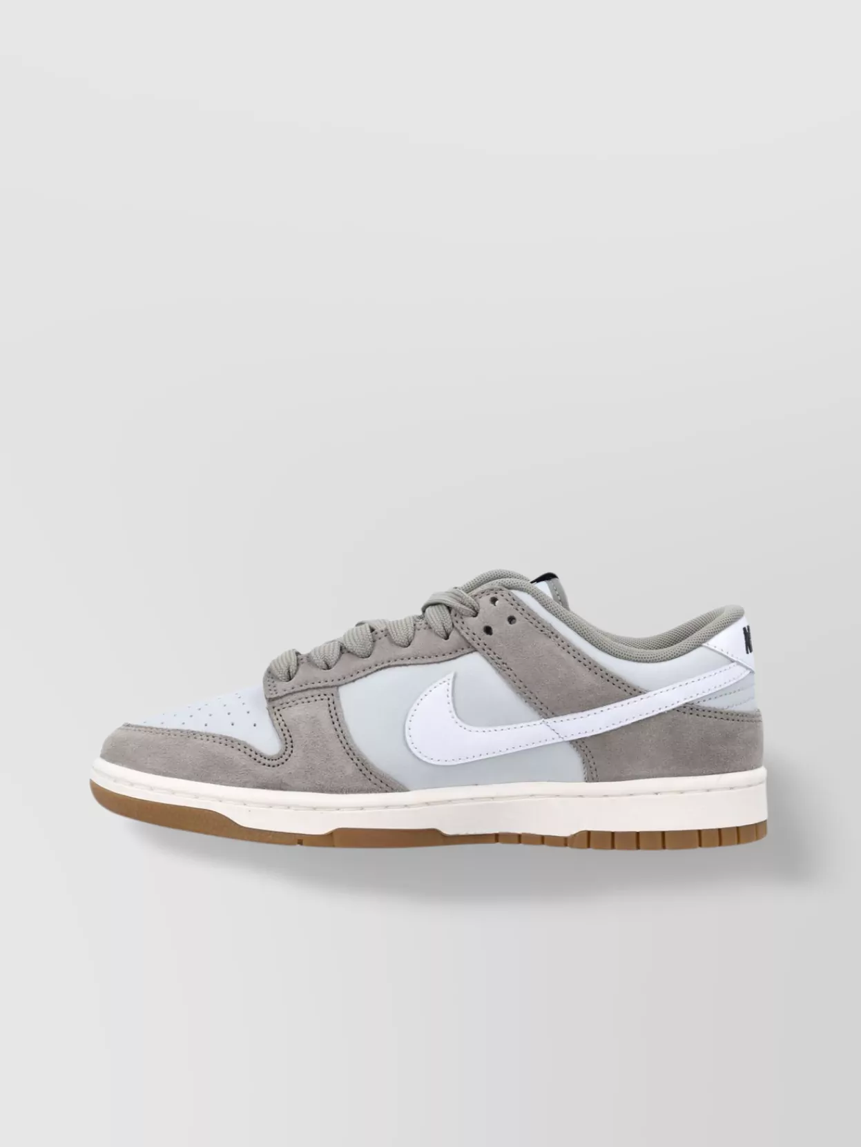 Nike Retro Dunk Low Se Sneakers