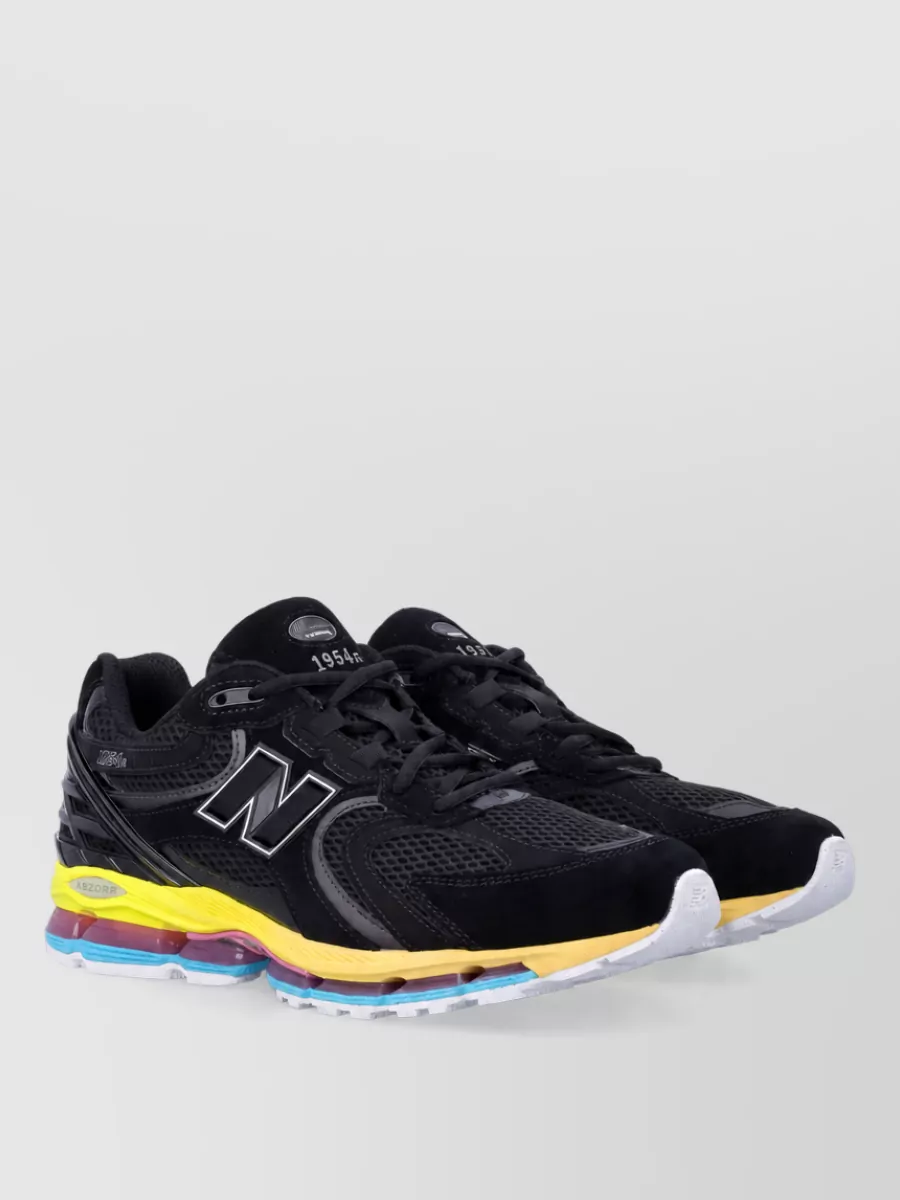 New Balance leather lace-up sneakers