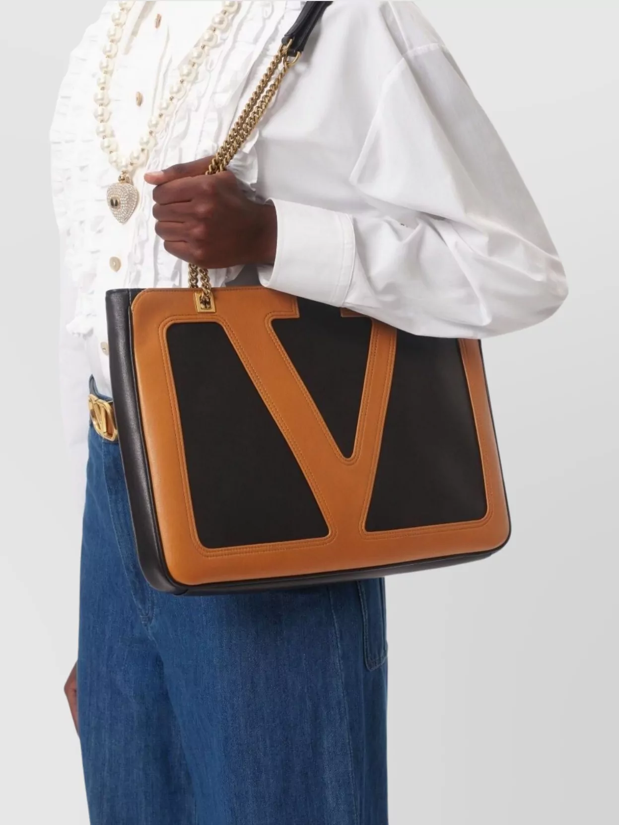 Valentino Chain Strap Rectangular Shoulder Bag Design