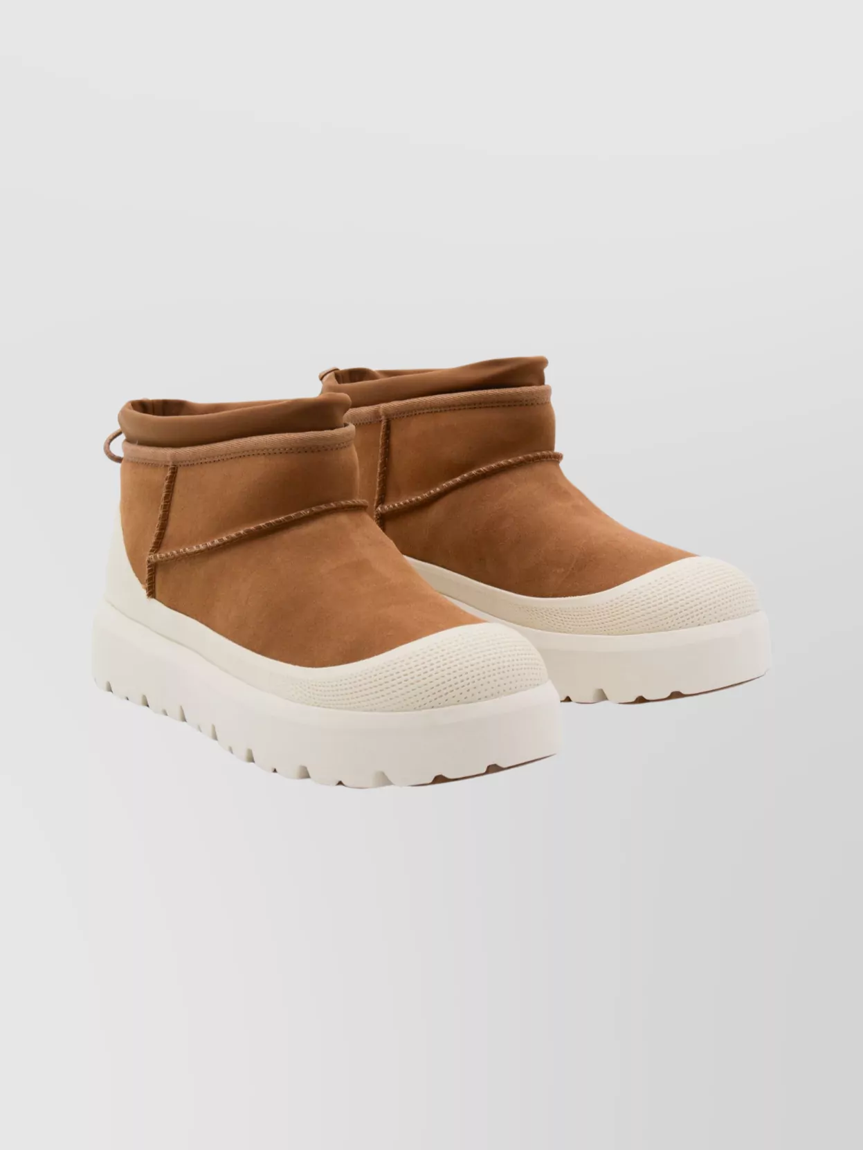 Ugg Stylish Ankle Height Boots With Pull Tab