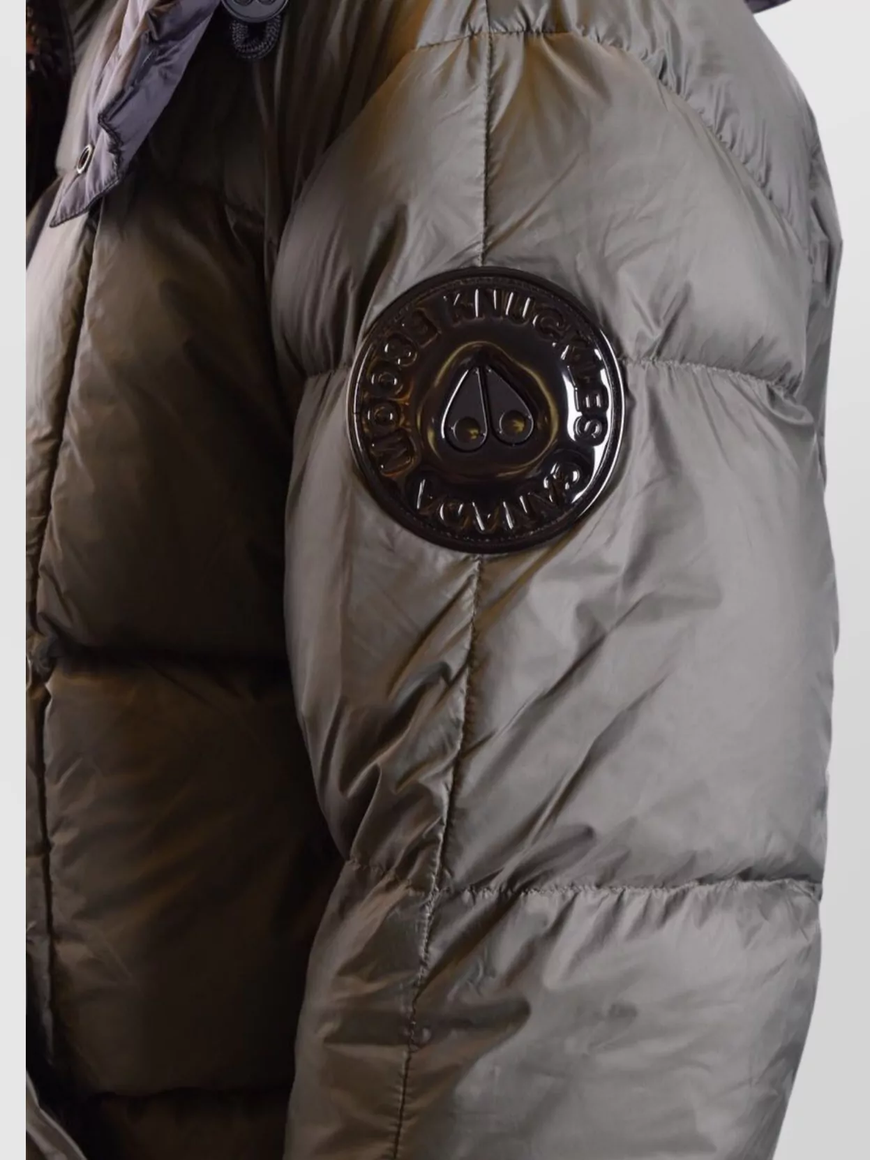 Moose Knuckles Puffer Hooded Jacket Side Pockets Ribbed Cuffs