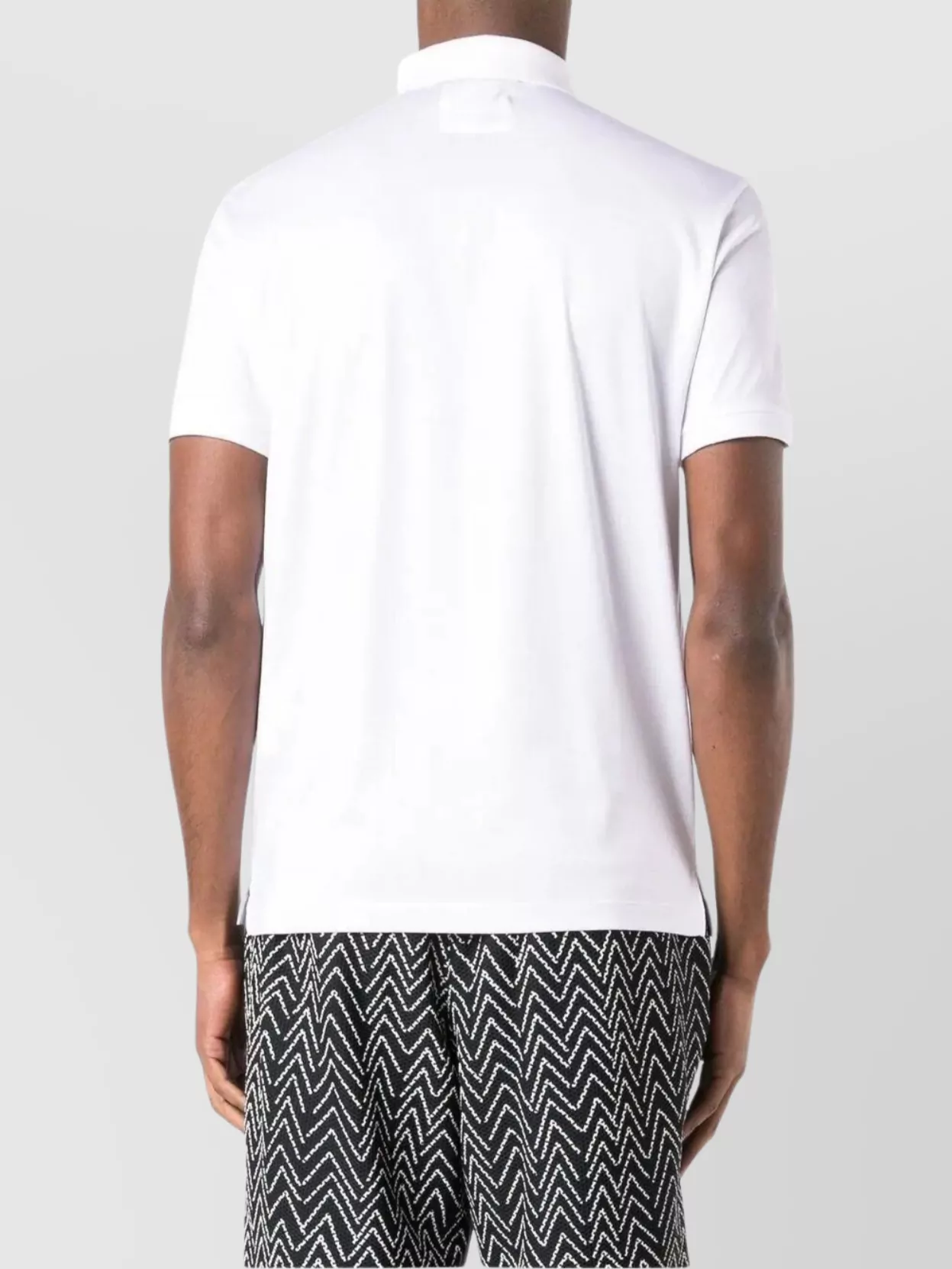Emporio Armani Classic Shirt With Sophisticated Elegance In White