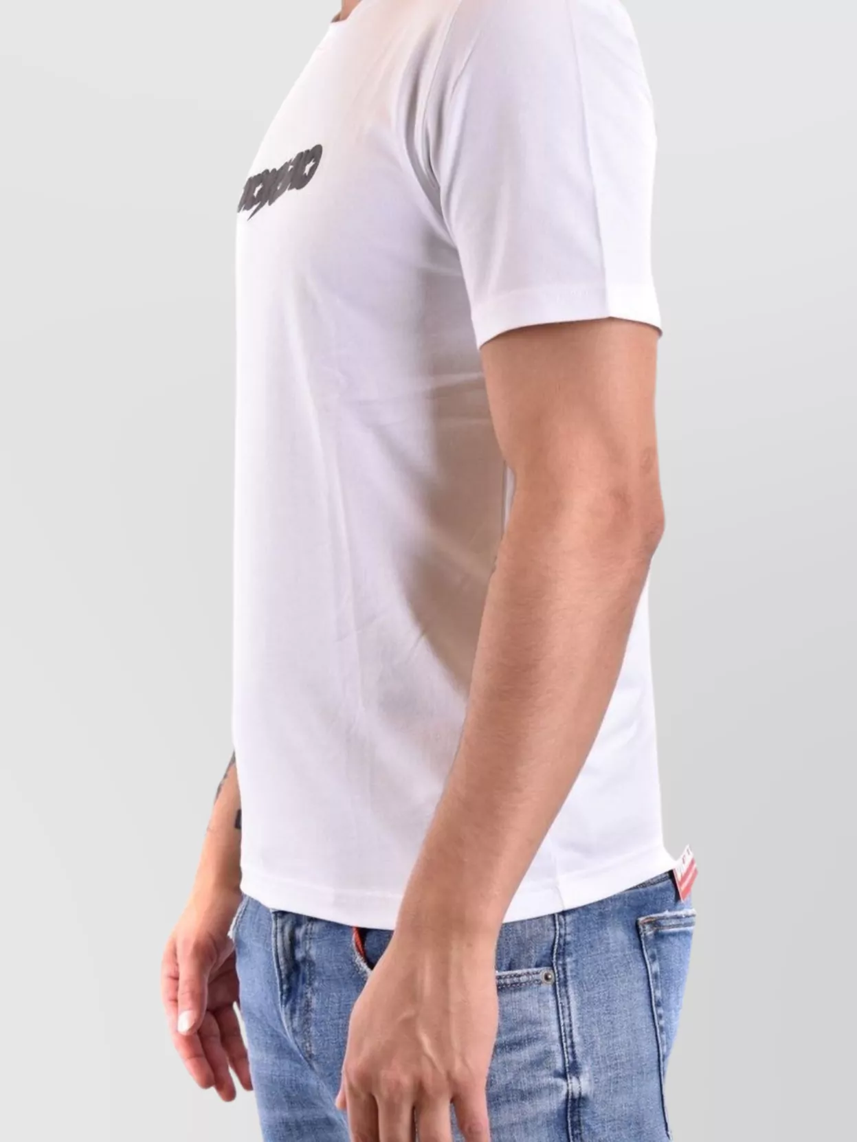 Moschino Crew Neck Short Sleeves Straight Hem