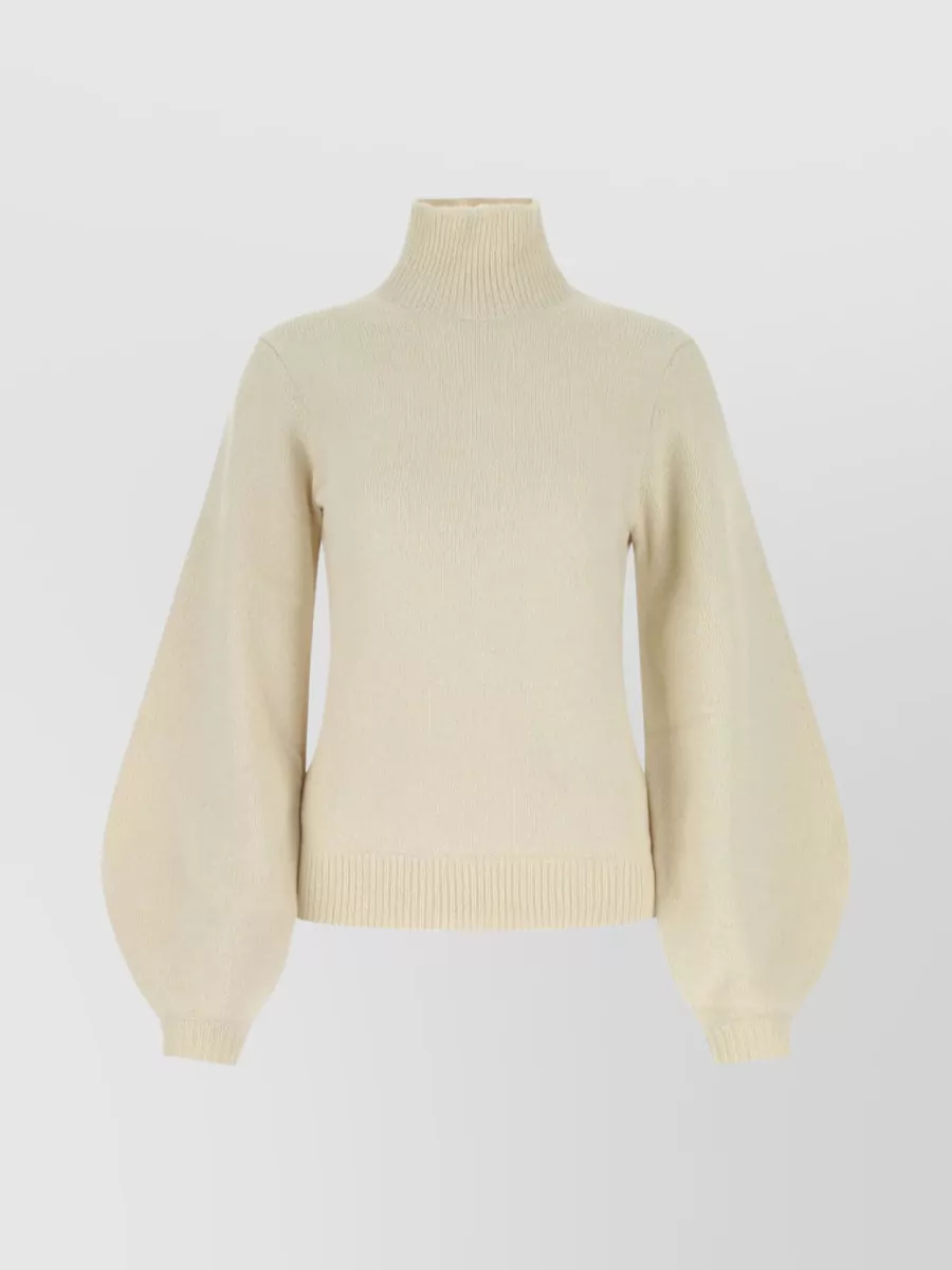 Shop Chloé Sculpted Ribbed Cashmere Sweater In Cream