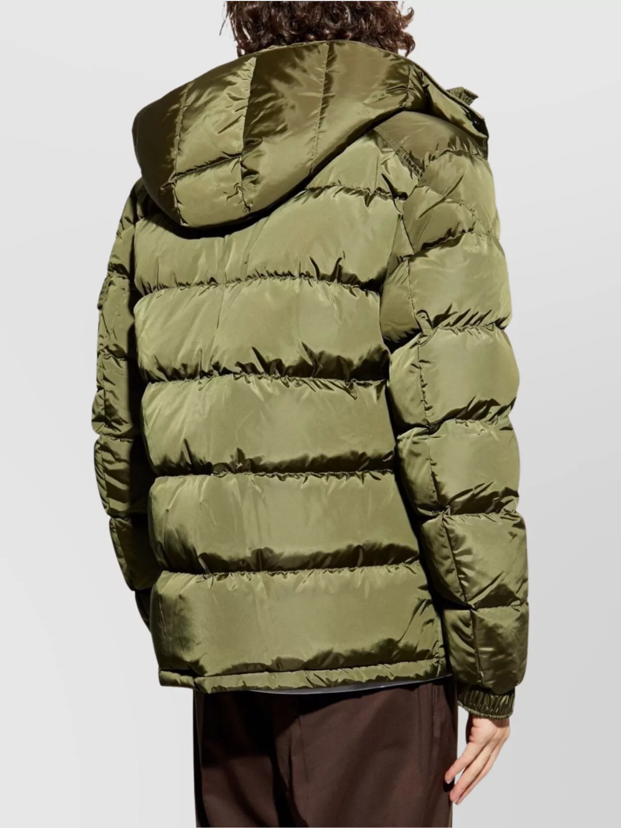 Moncler Puffer Jackets With Hood And Quilted Pattern