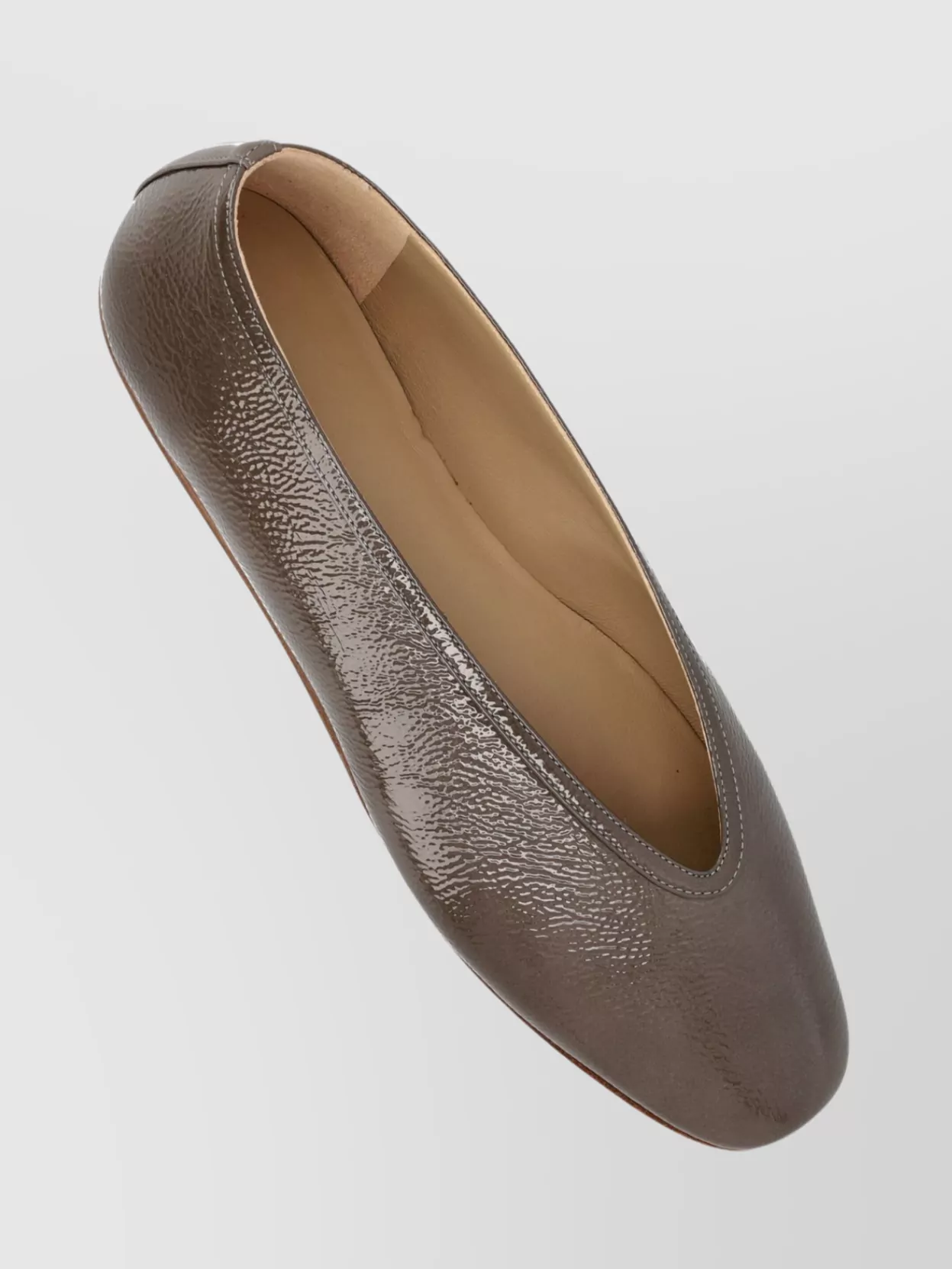 Le Monde Beryl Glossy Round Toe Lace-Up Shoes
