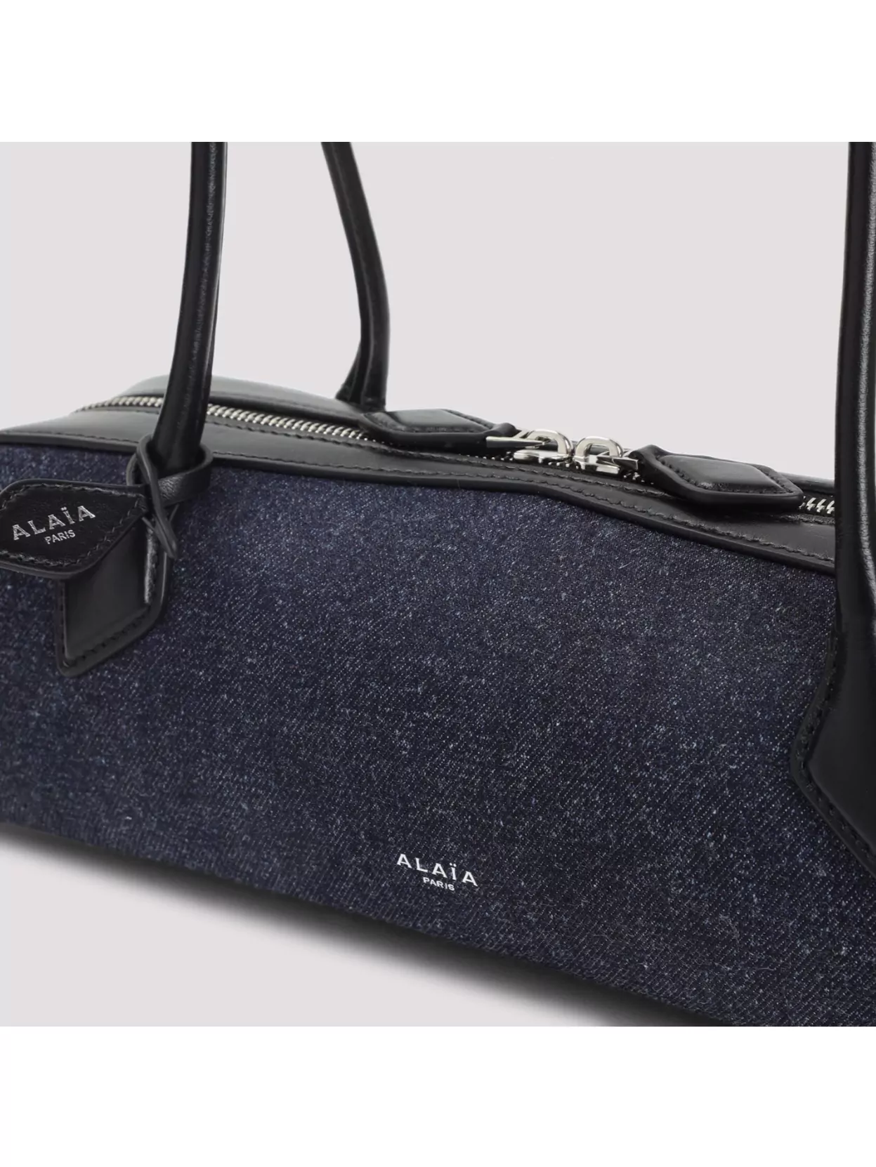 Alaïa Medium Teckel Shoulder Bags