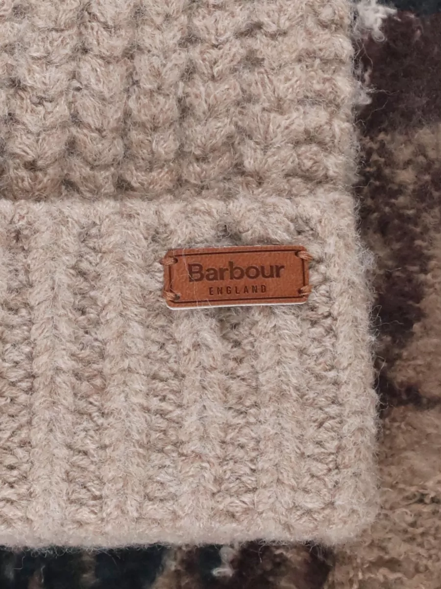 Barbour Womens Scarf And Beanie Tartan Set