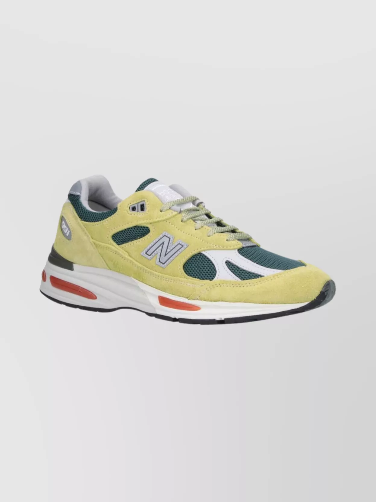New Balance Contemporary Low Cut Sneakers With Mesh And Suede