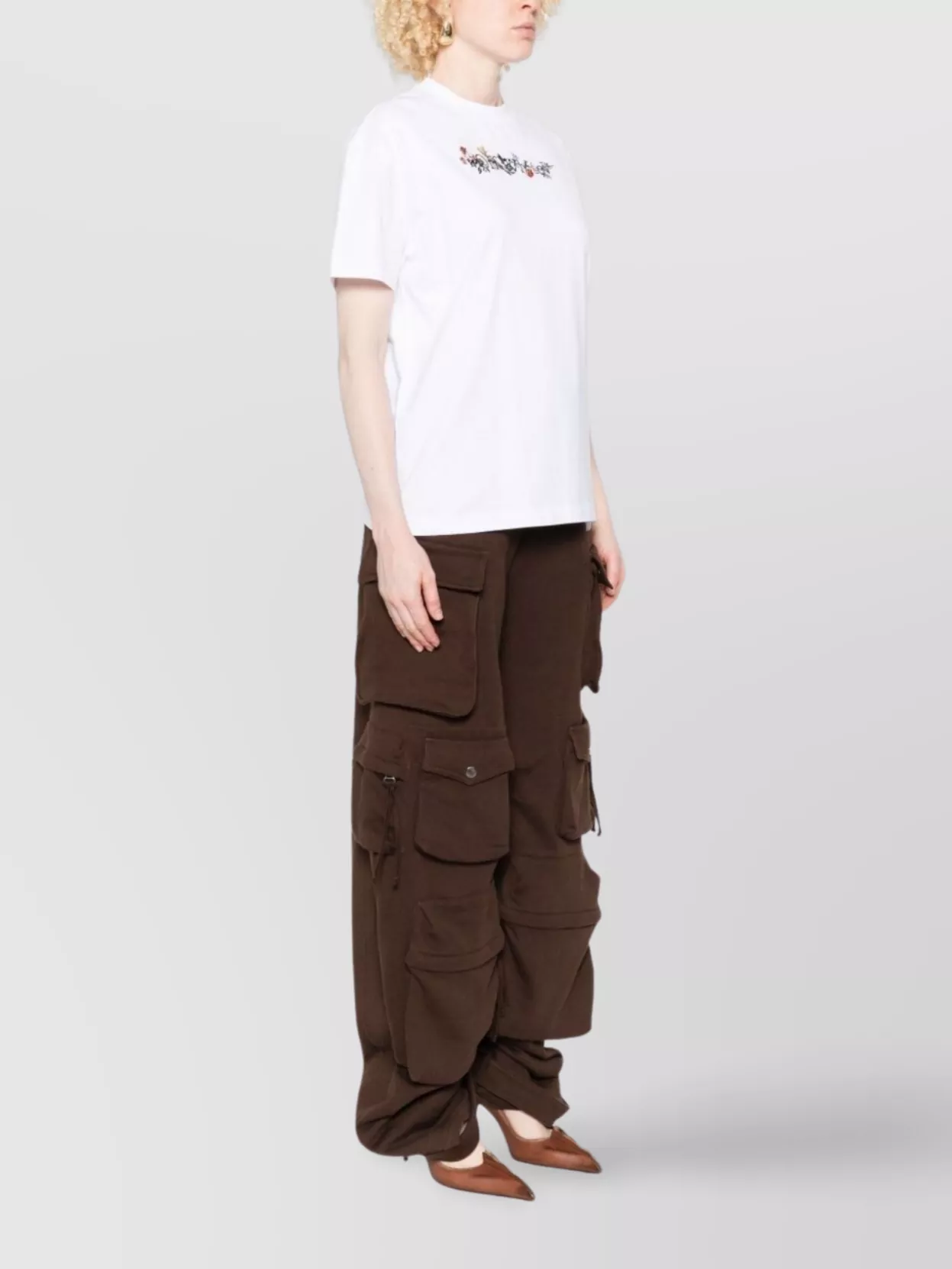 Off-White Floral Embroidery Cotton Crew Neck T-Shirt