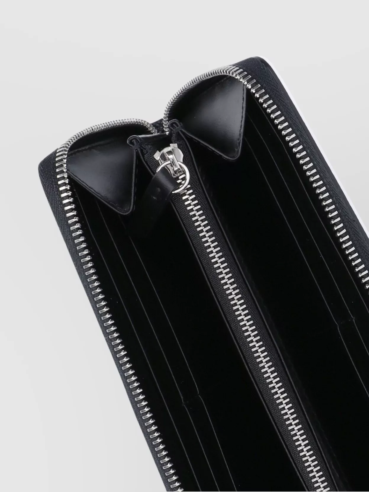 Maison Margiela Textured Finish Wallets Contrast Stitching