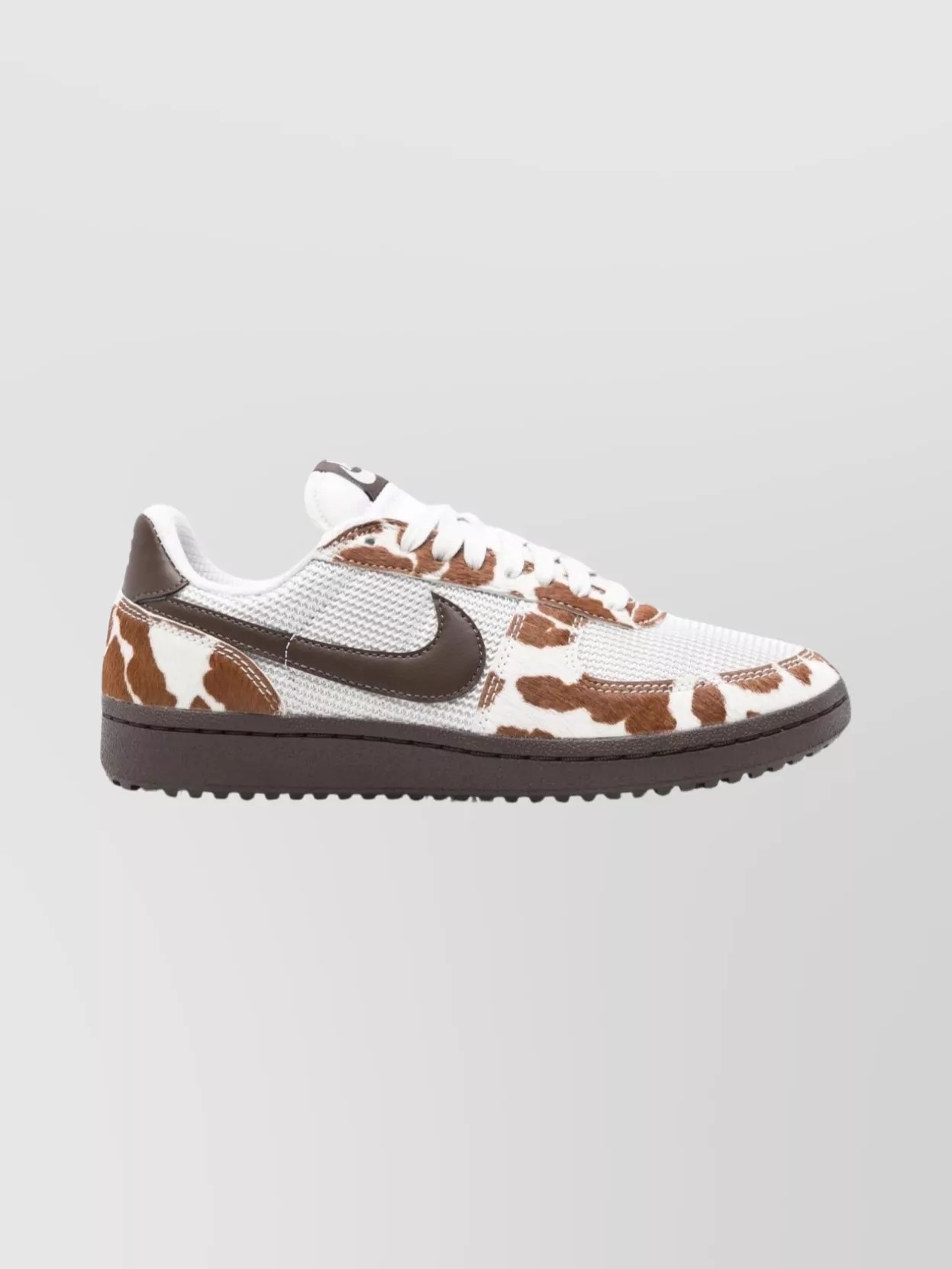 Nike Low-Top Field General Sneakers