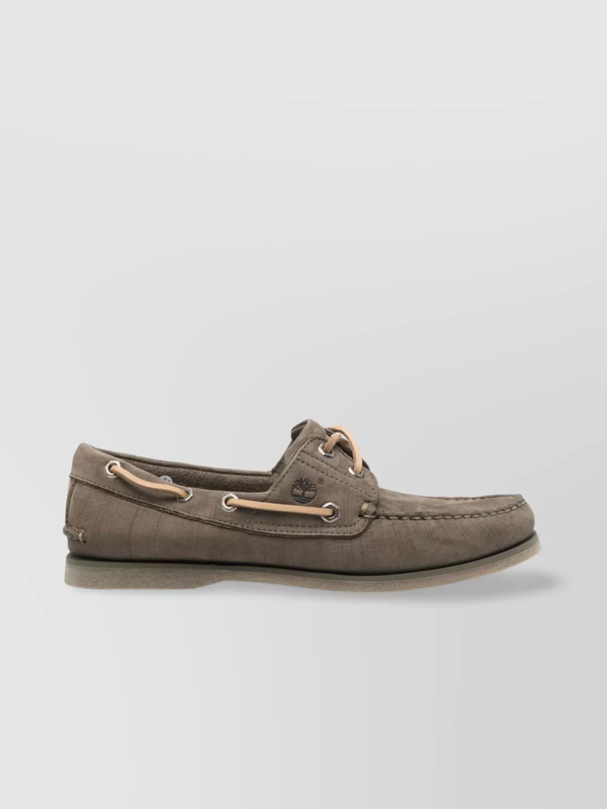 Timberland Boat Shoes With Contrast Stitching And Eyelet Detailing