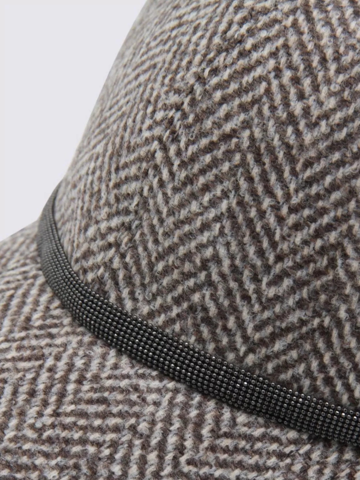 Brunello Cucinelli Herringbone Patterned Curved Brim Hat In Neutral