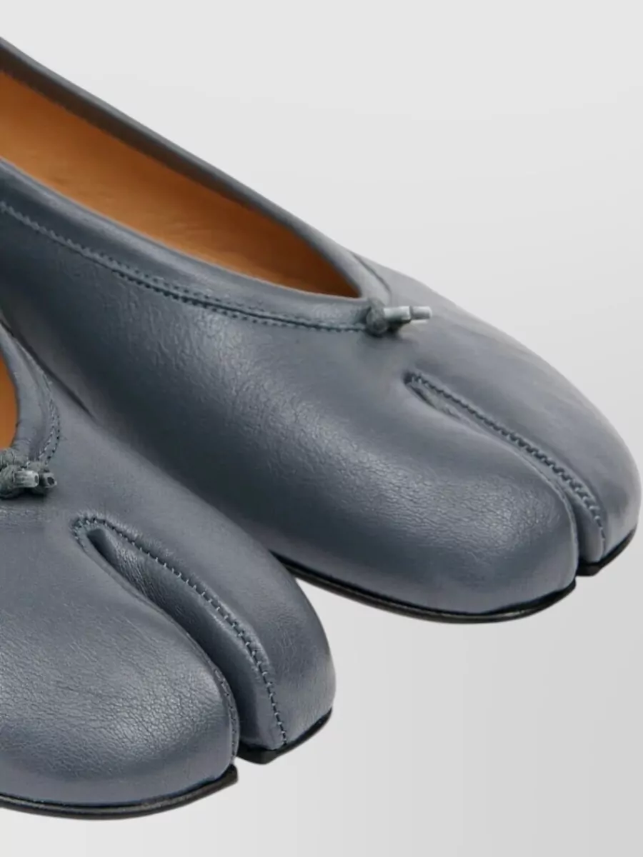 Maison Margiela Leather Tabi Loafers