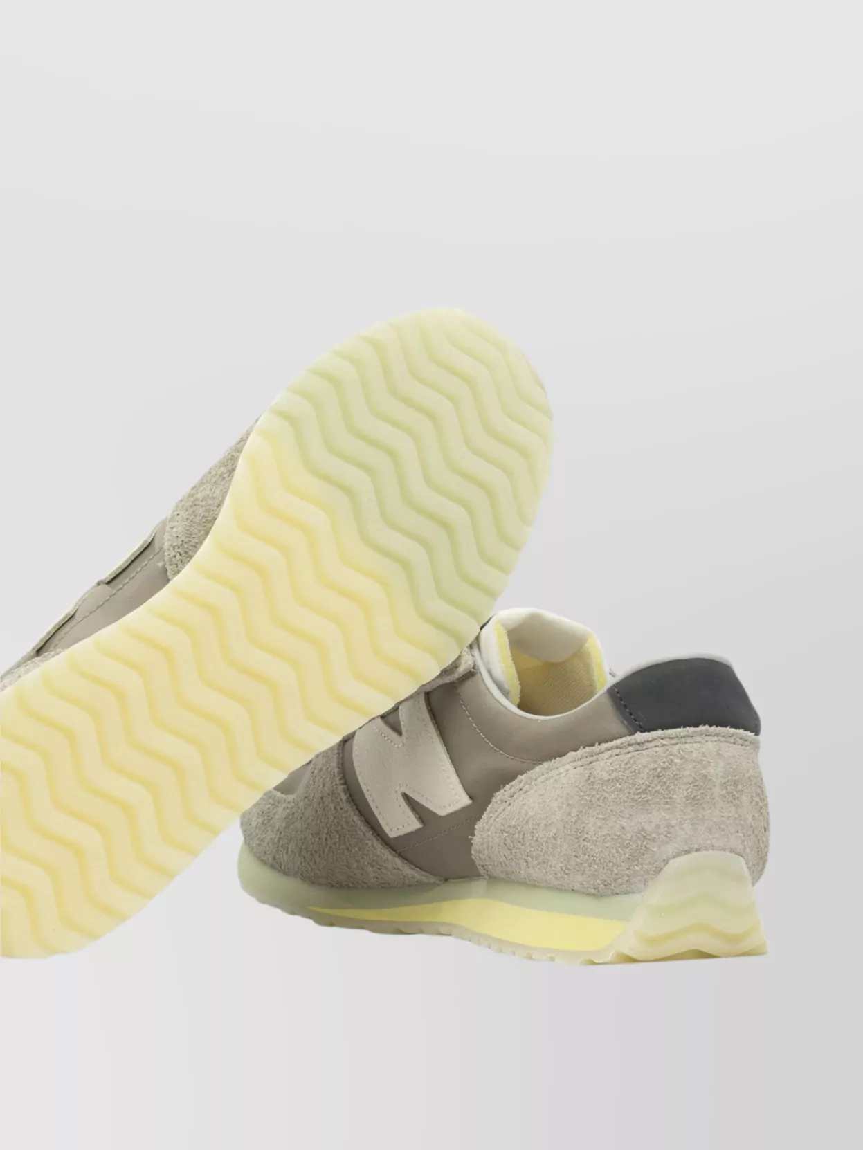 New Balance Rubber Sole Suede Panels Sneakers Slip-On