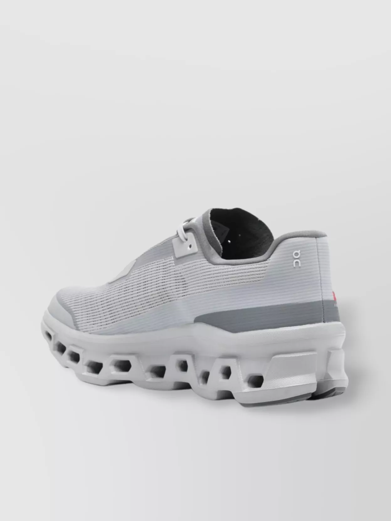 On Void Mesh Almd Toe Sneakers