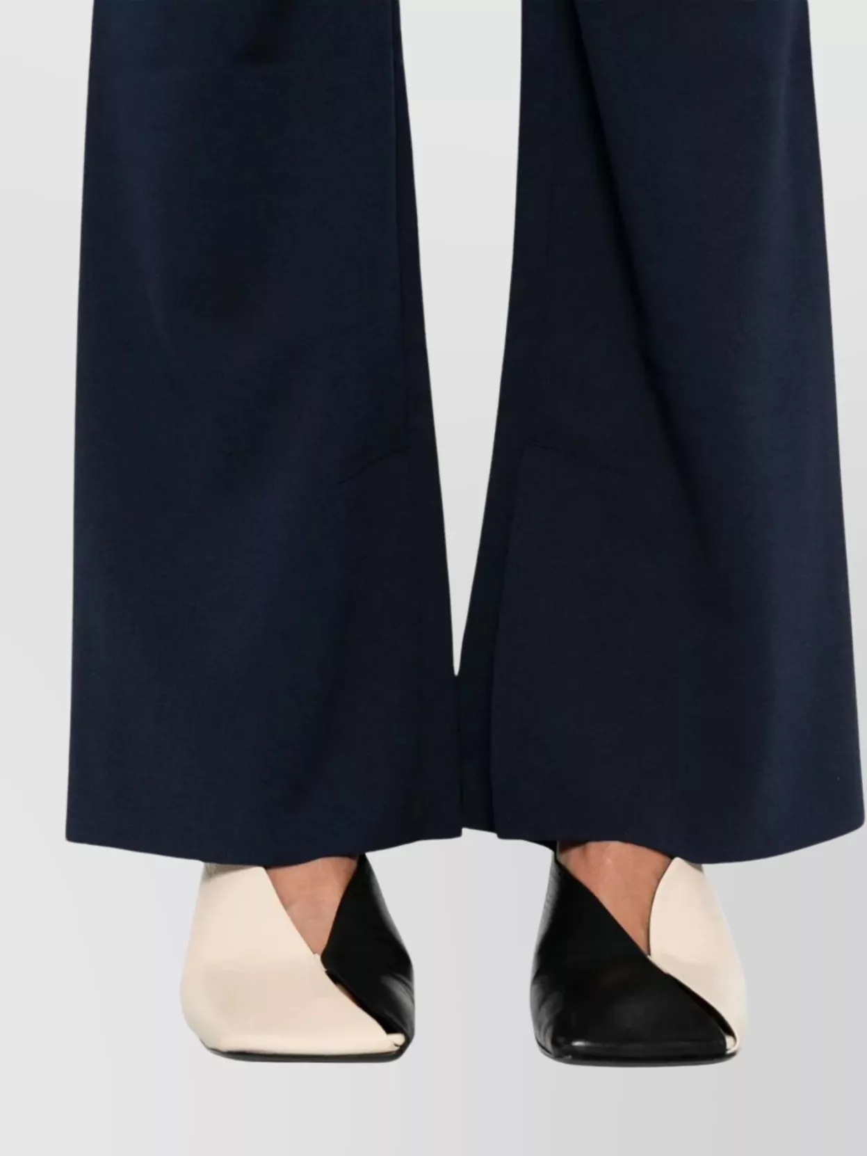 Calvin Klein Straight Pant Flared Leg