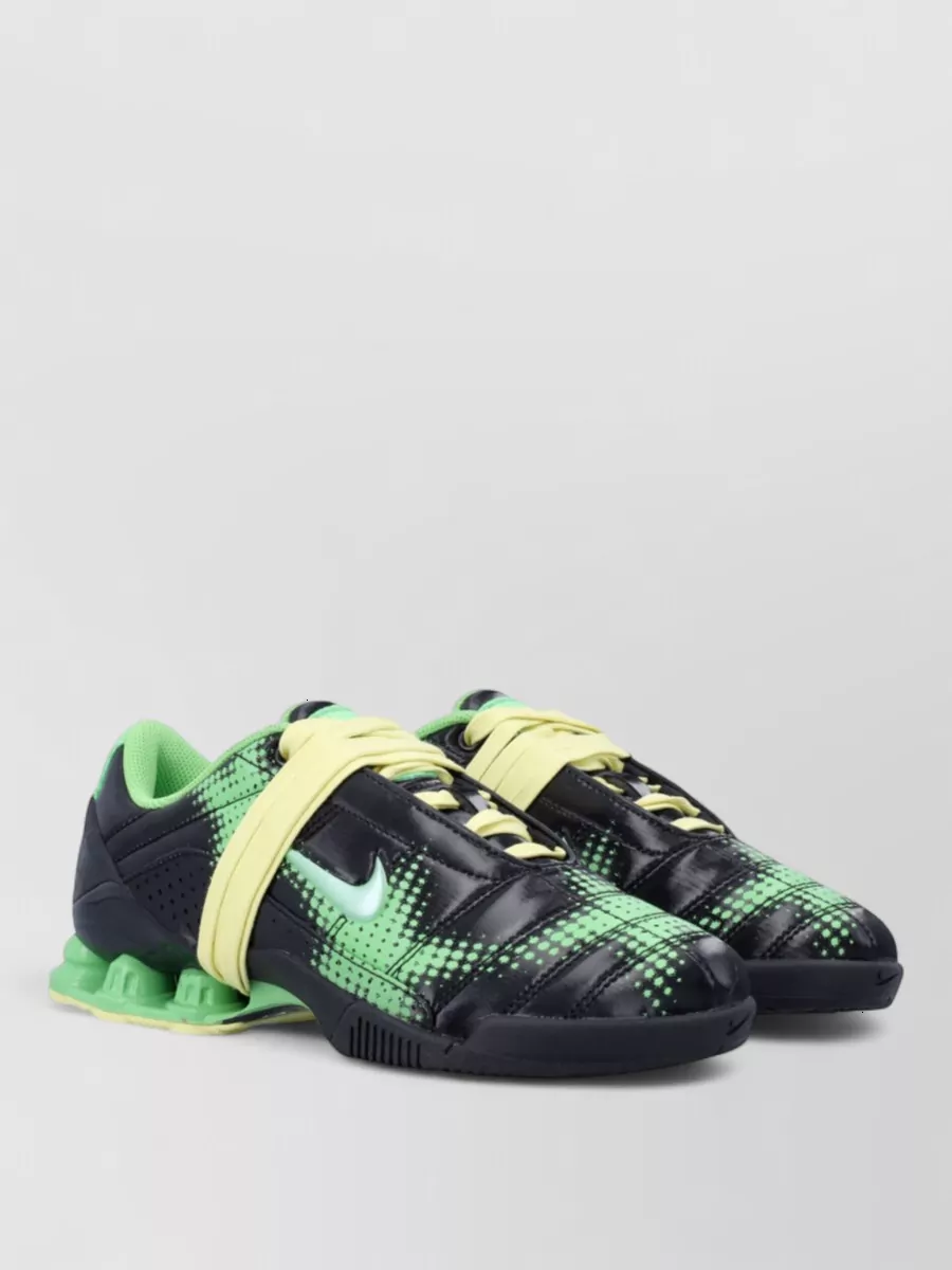 Nike Low-top sneakers