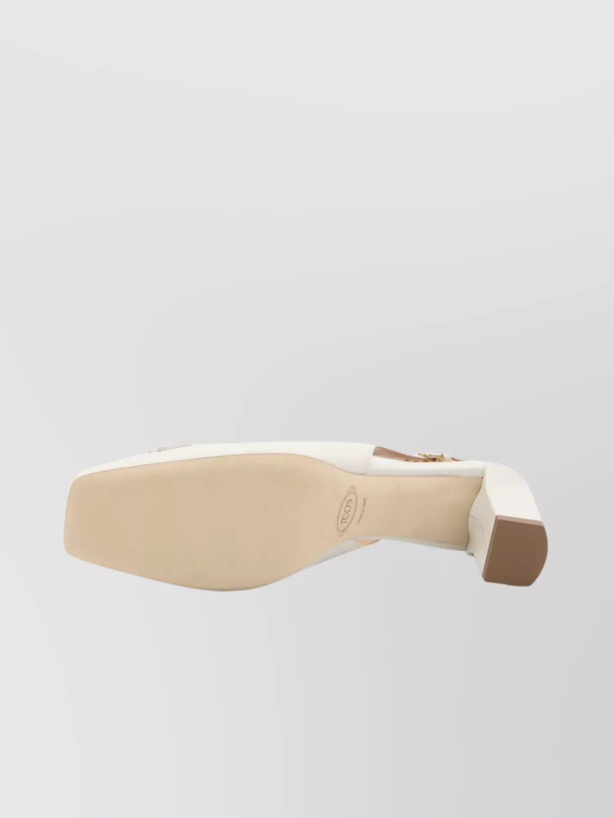 Tod's Square Toe Leather Pumps With Metal Bar