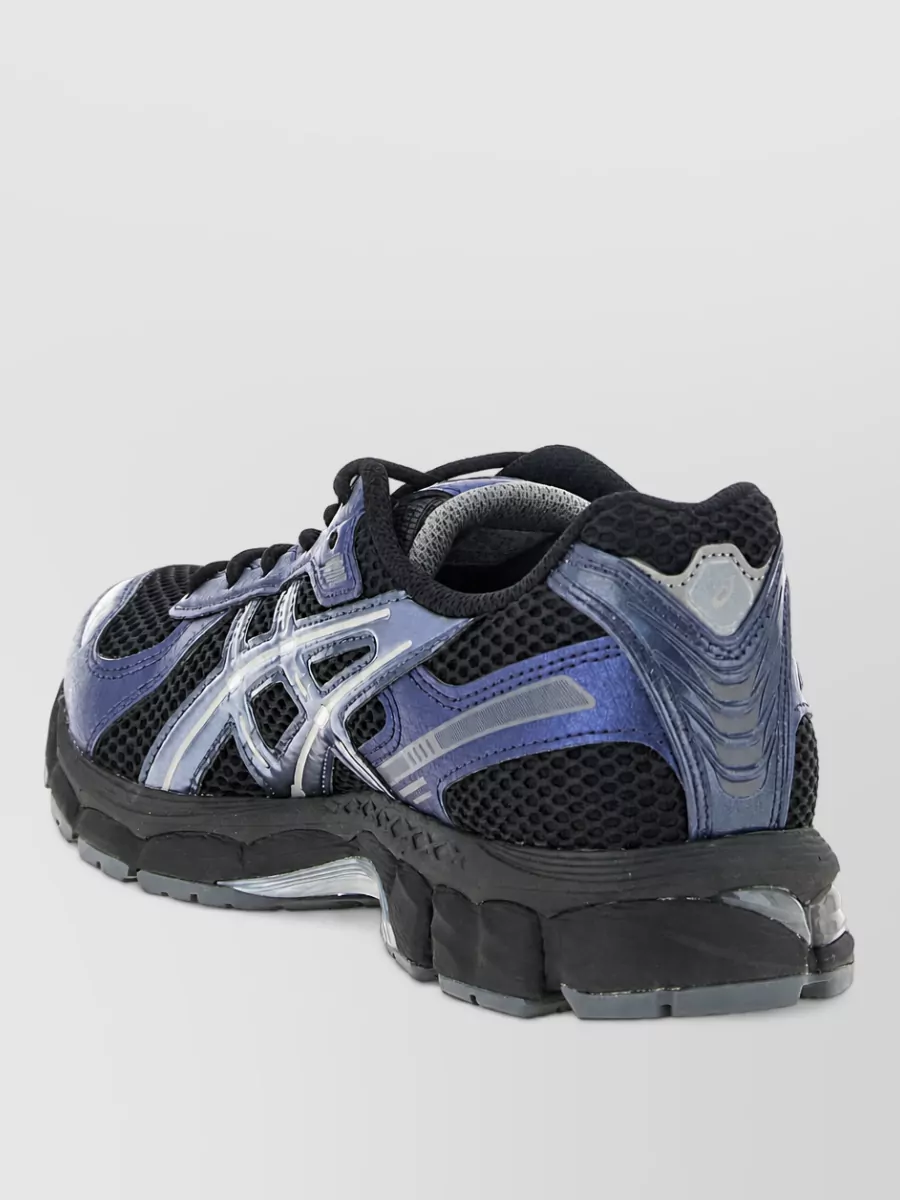Asics Low-Top Sneakers