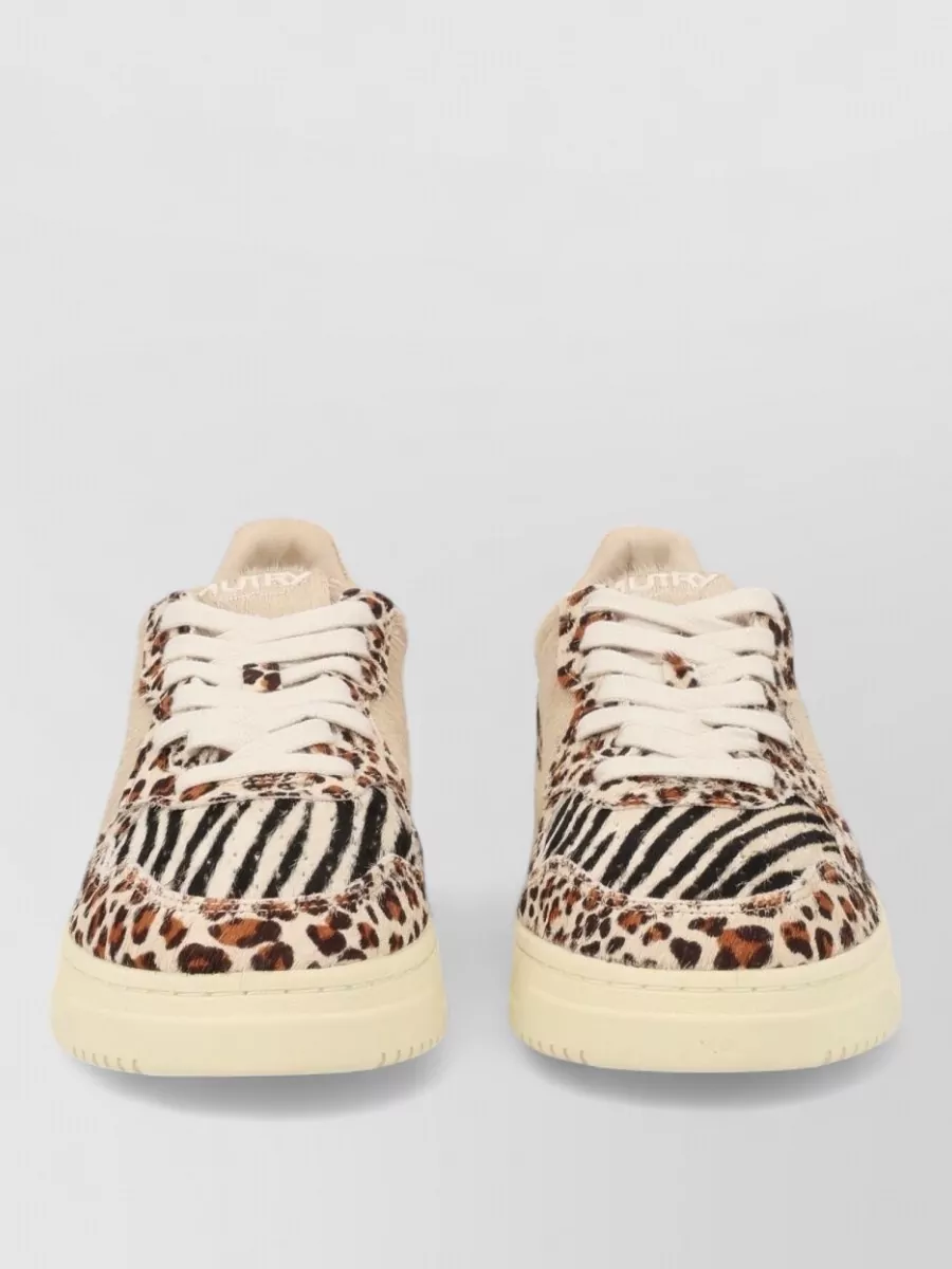 Autry leather low-top sneakers