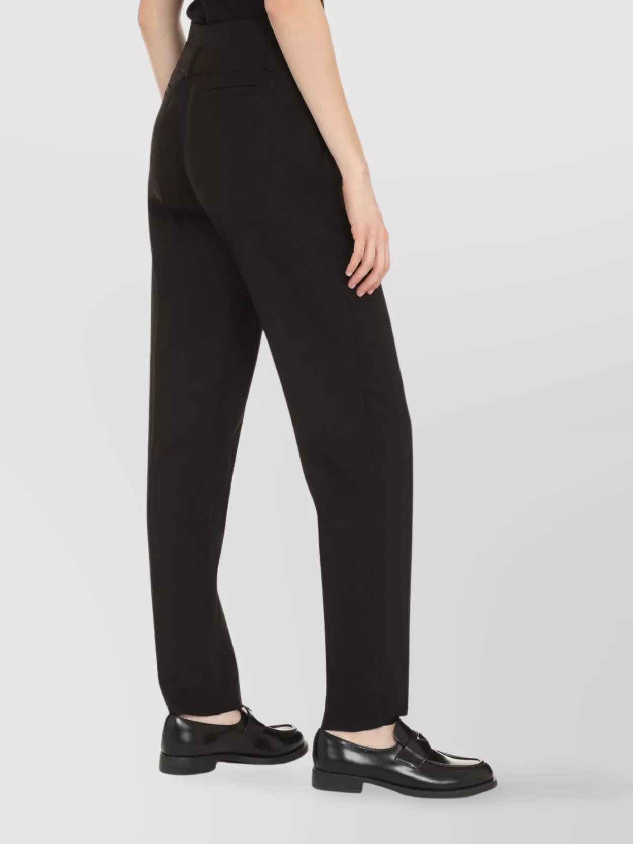 Max Mara Wool Trousers With Tapered Fit And Pleats