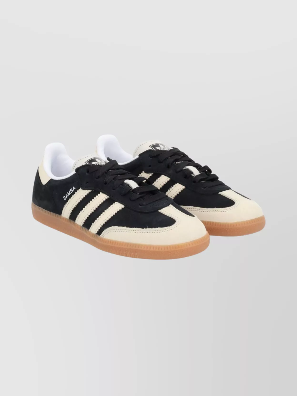 Adidas Originals Signature Stripes Sneakers Contrast Sole