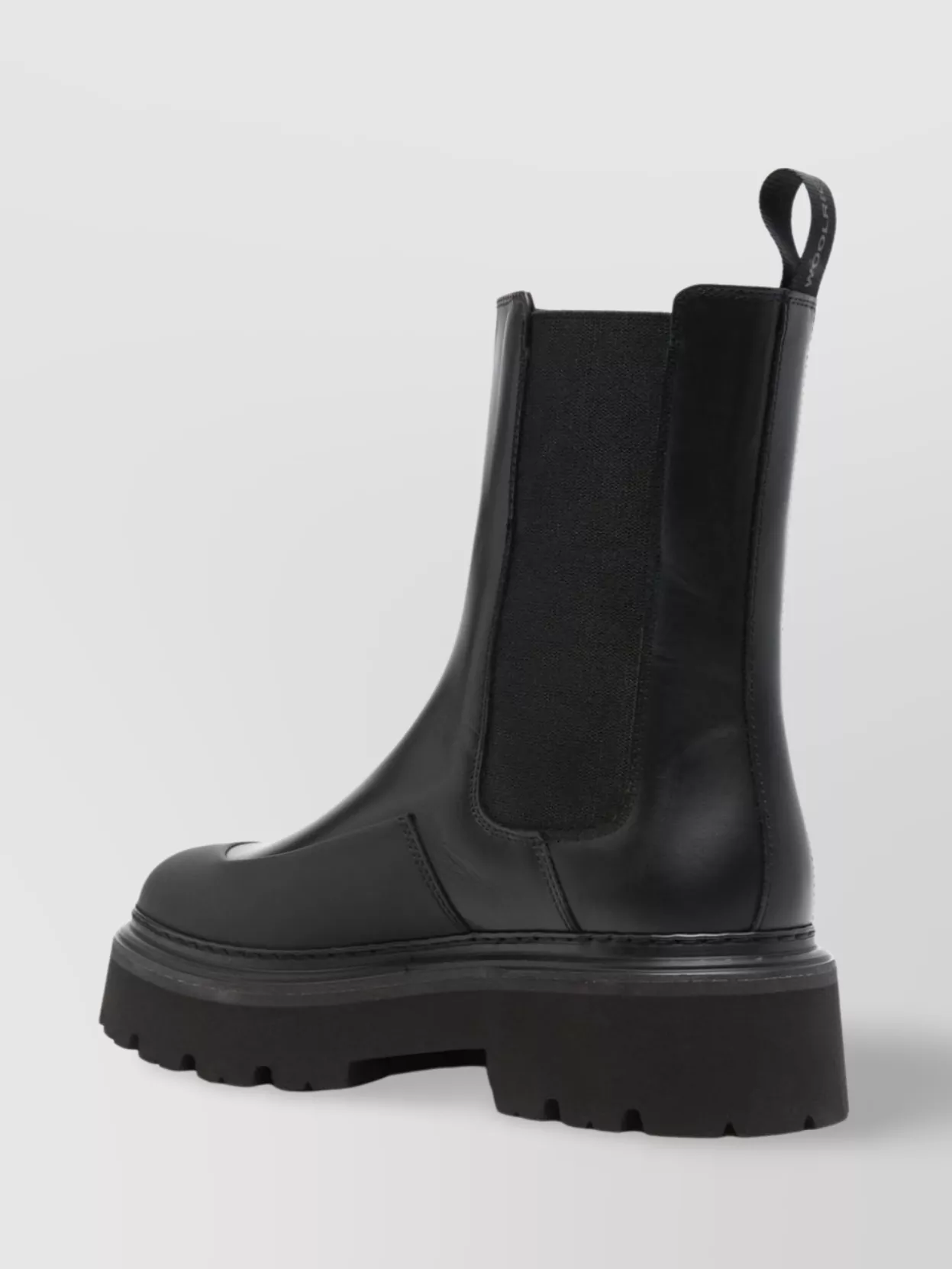 Woolrich Chelsea Boots In Leather Calf Panelled Design