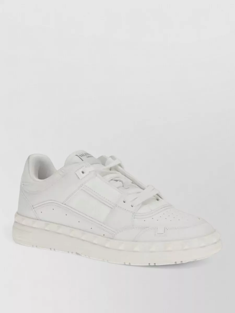 Valentino Garavani calf leather low-top sneakers