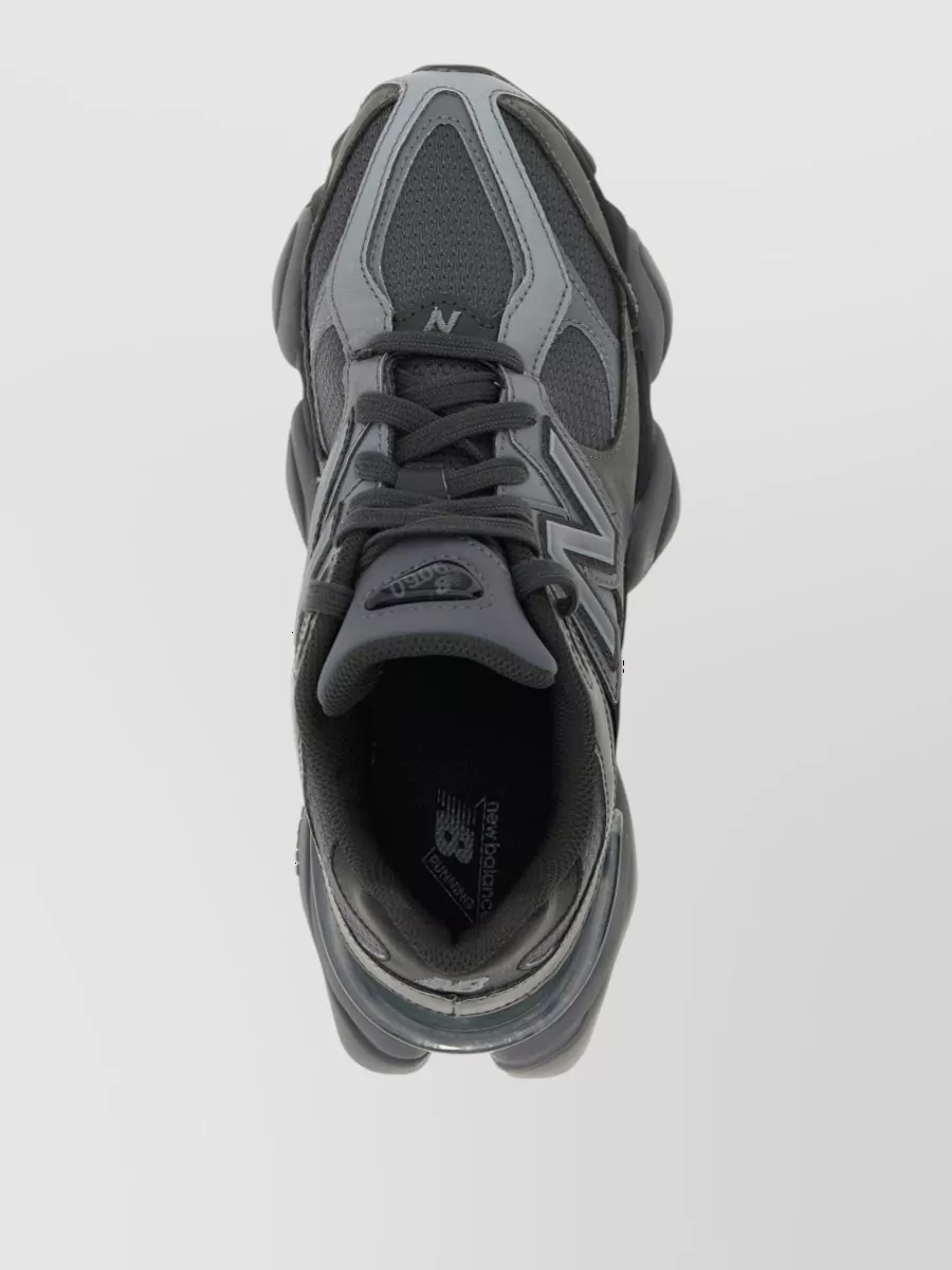 New Balance Low-Top Sneakers