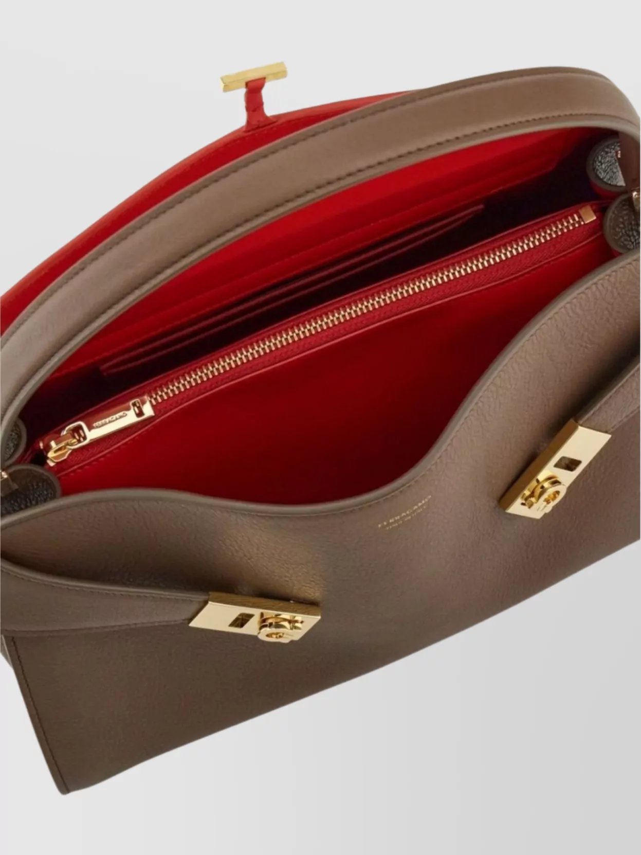 Ferragamo Embrace Petite Cuir Sac Fourre-Tout