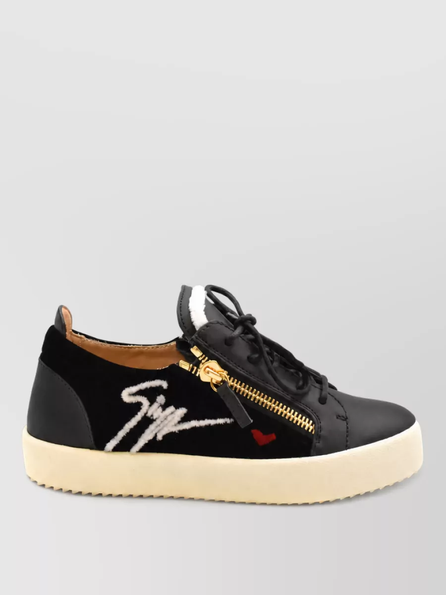 Giuseppe Zanotti Low Top Sneakers Contrast Sole Design