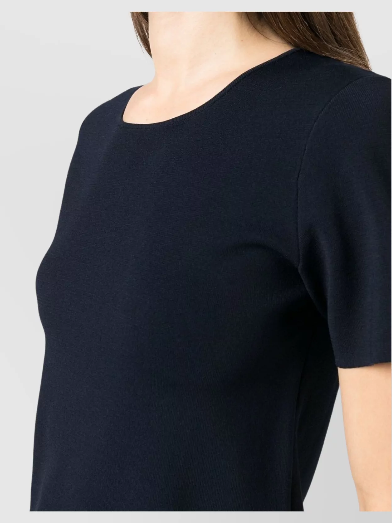 Parosh Simple Knitwear Round Neck Short Sleeve Top