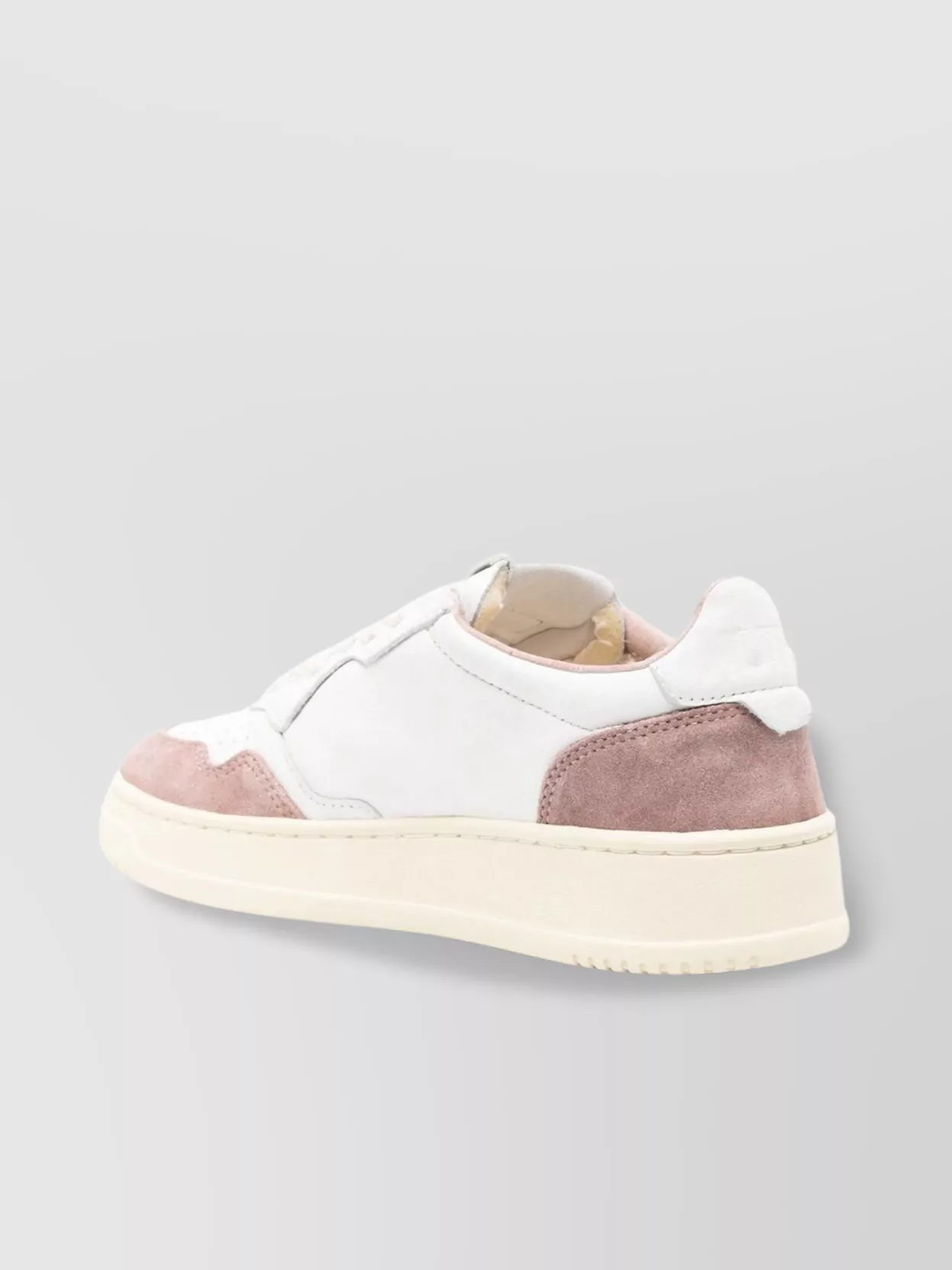Autry Medalist Low Goat Suede Wht Powder Sneakers In Yellow