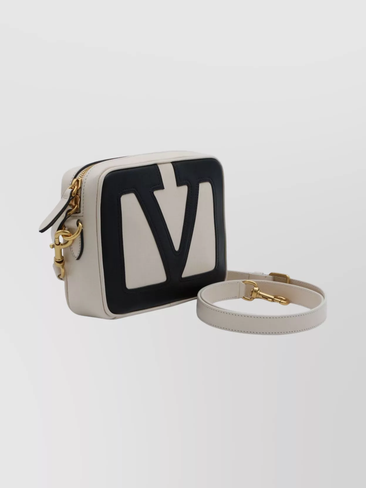 Valentino Garavani Versatile Shoulder Bag Chain Strap