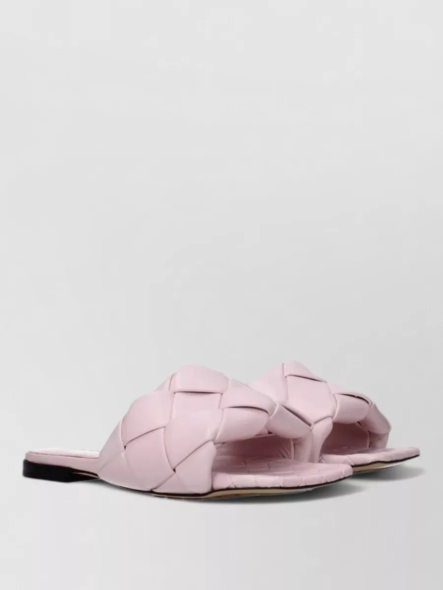 Bottega Veneta calfskin flat sandals