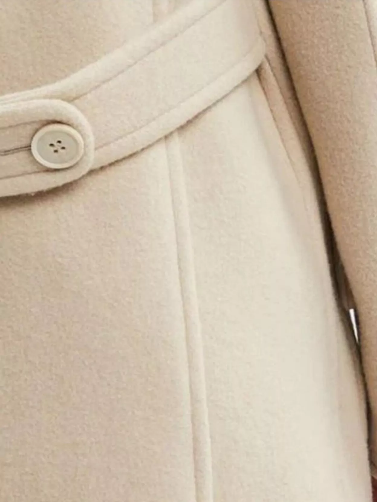 Fay Back Belted Double-Breasted Lapels Cuffs Pockets