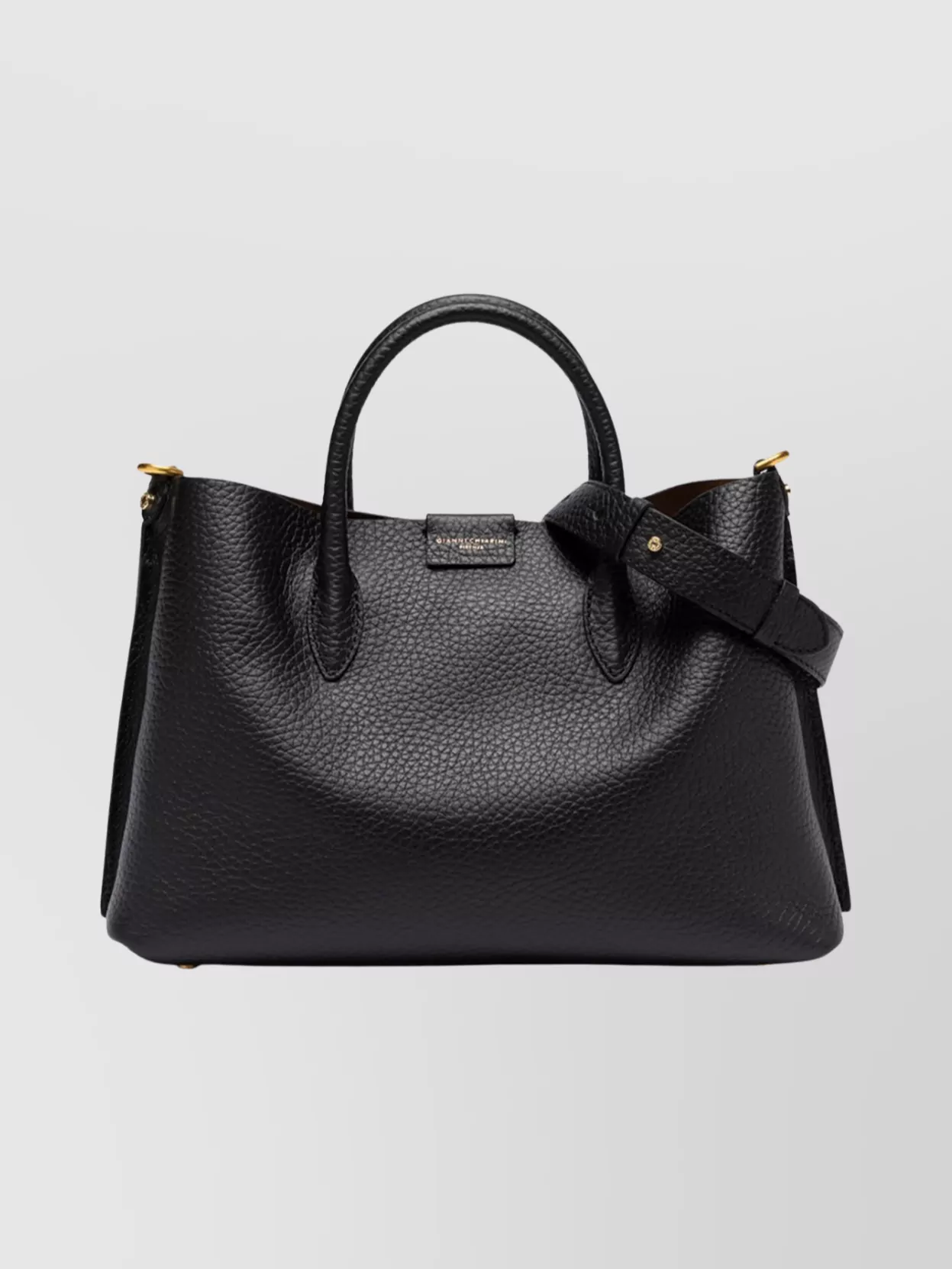 Gianni Chiarini Aretha Textured Leather Clutch Detachable Strap In Black