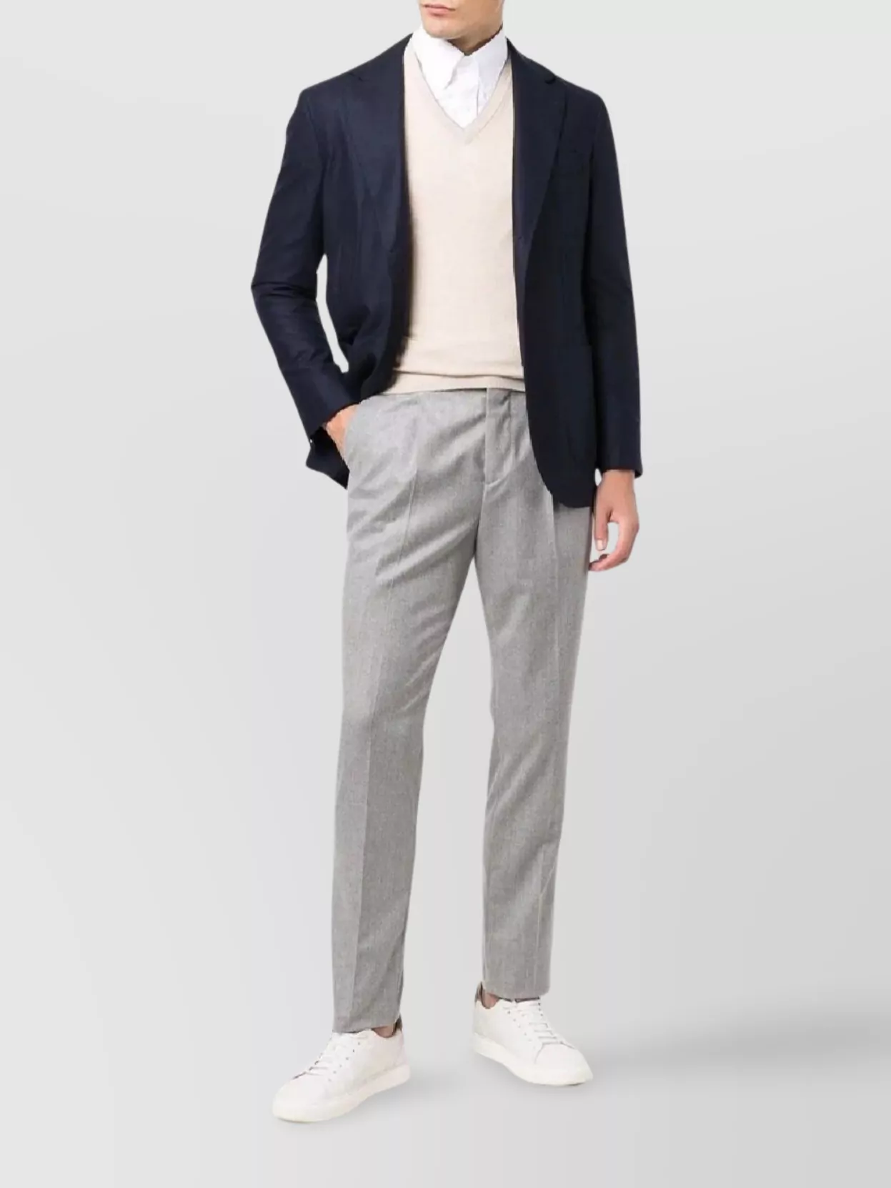 Brunello Cucinelli Tailored Grey Trousers With Subtle Pleat Detail In Gray