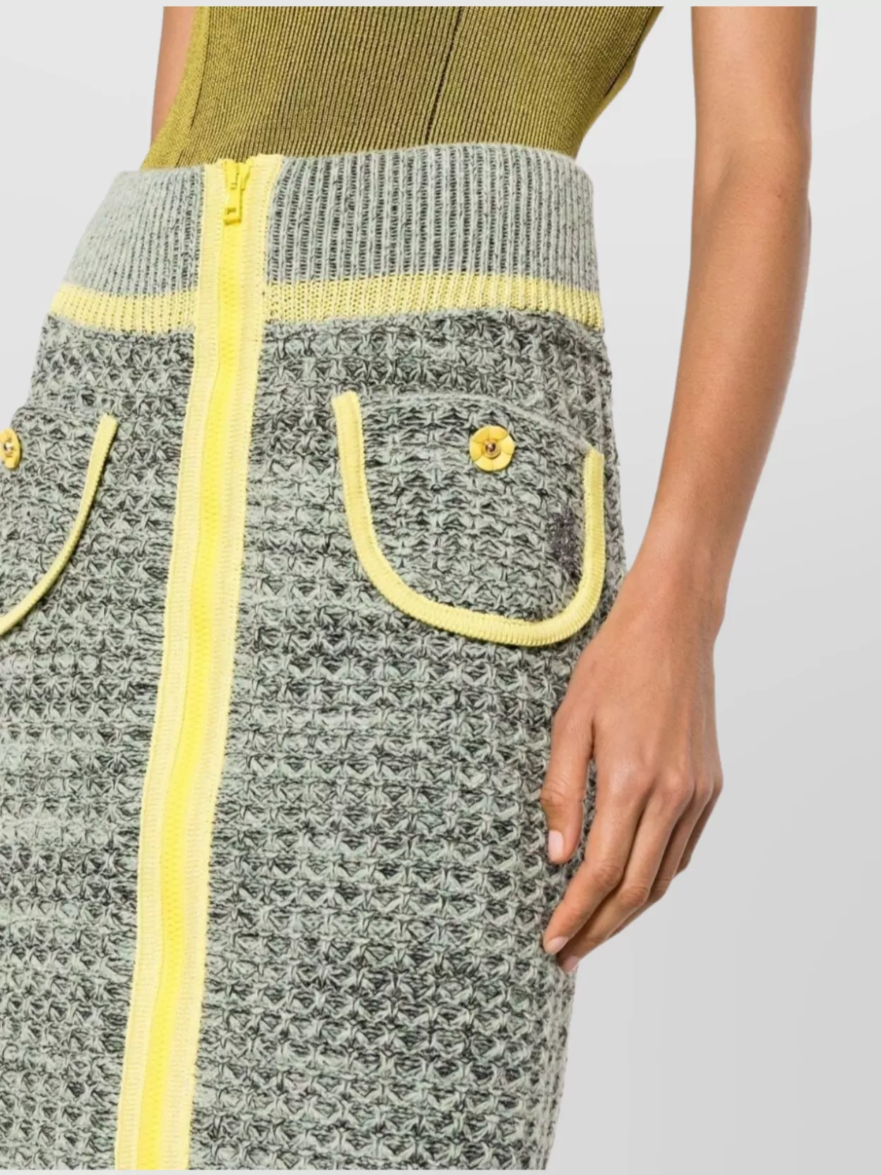 Cormio Floral Embroidery Knitted Skirt