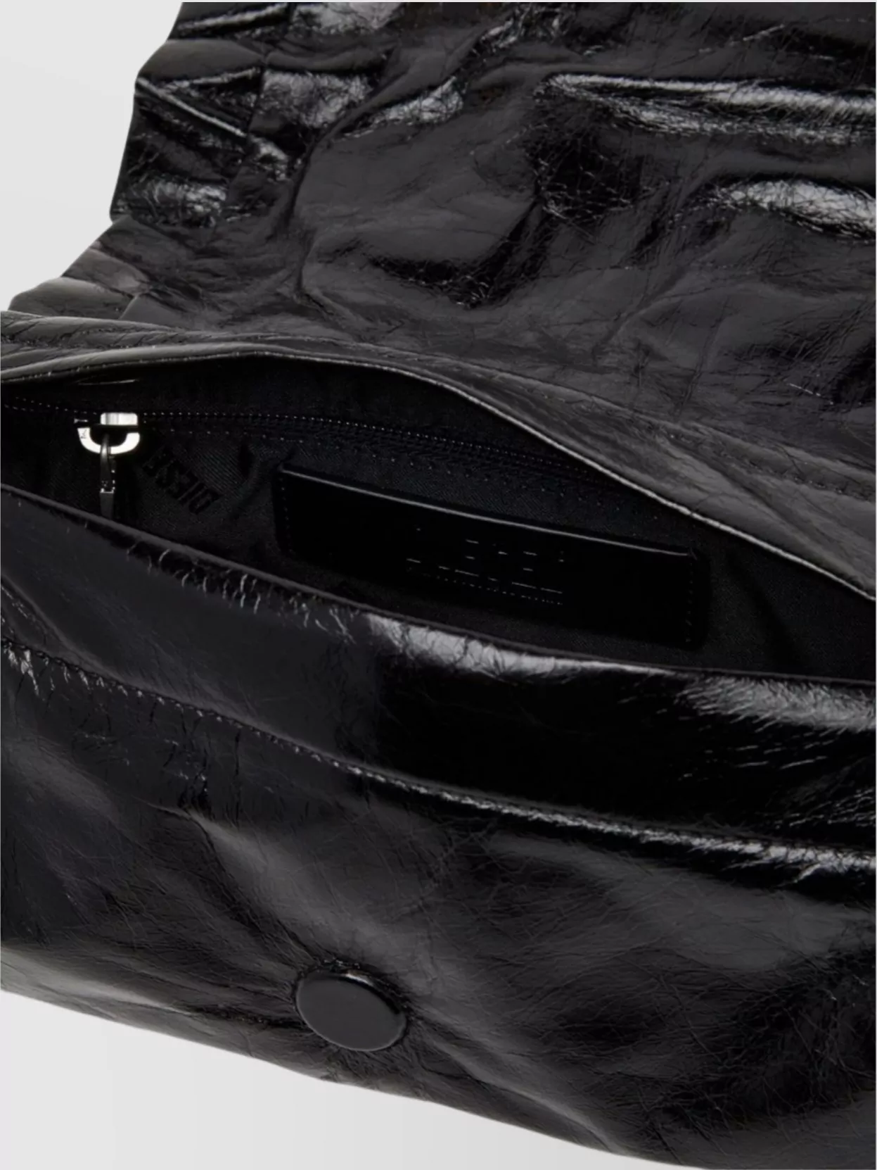 Diesel Cinch-D With Adjustable Strap And Drawstring Sides
