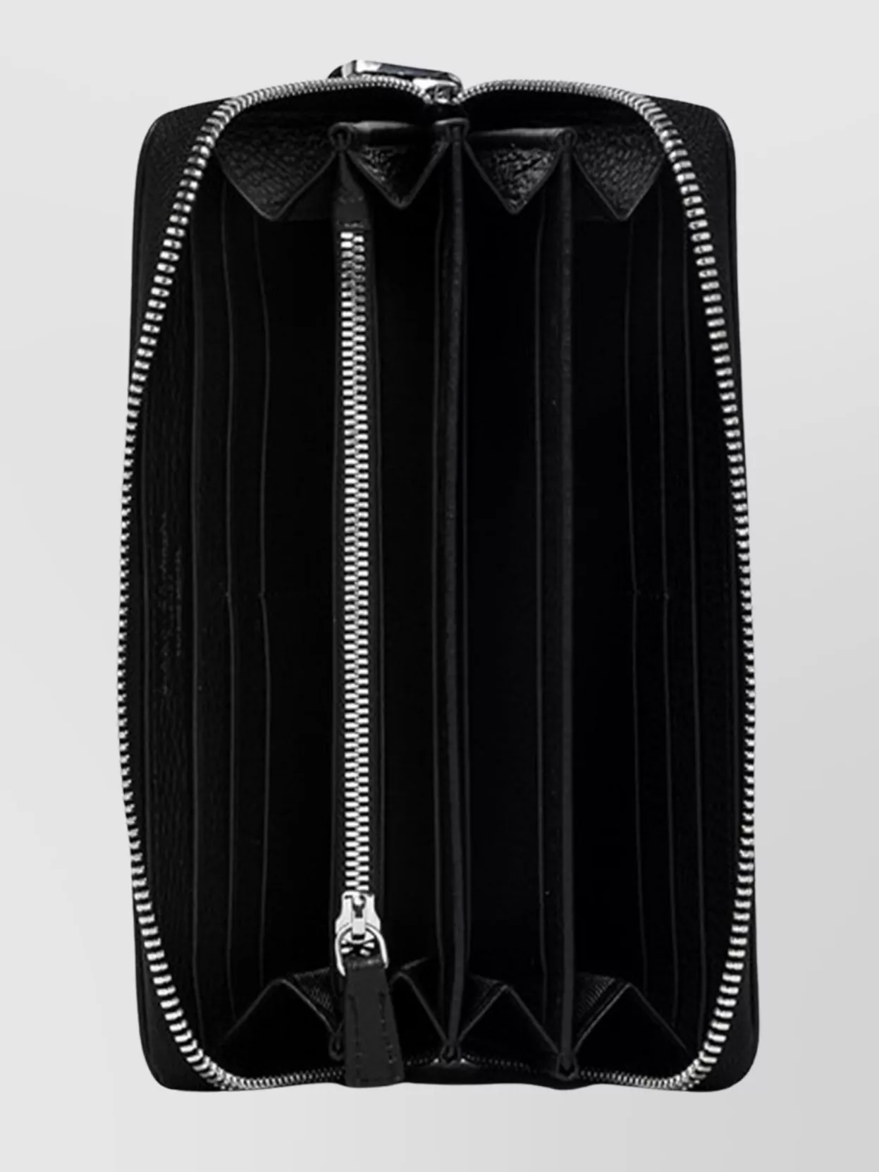 Gianni Chiarini Textured Leather Wallets For Every Occasion