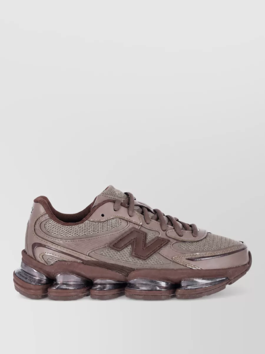 New Balance Abzorb 2000 Low-Top Sneakers