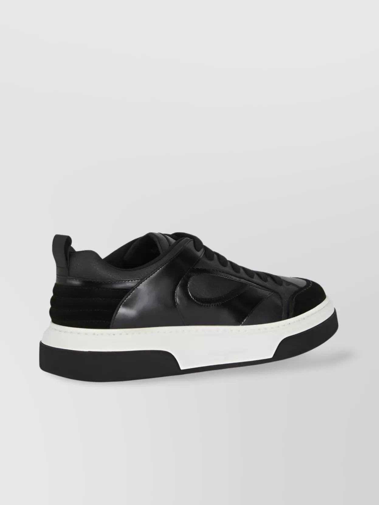 Ferragamo Sneakers Round Toe Contrast Sole