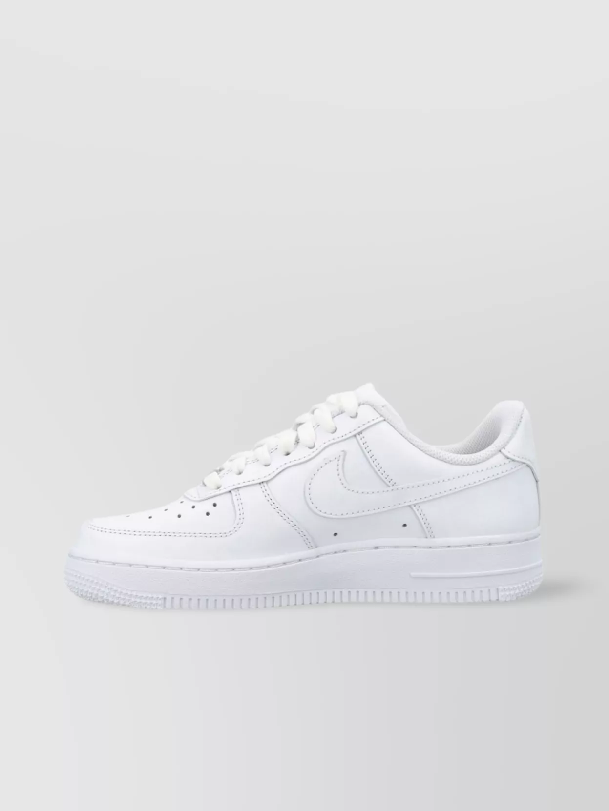 Nike 07 Low-Top Sneakers With Perforated Toe Box