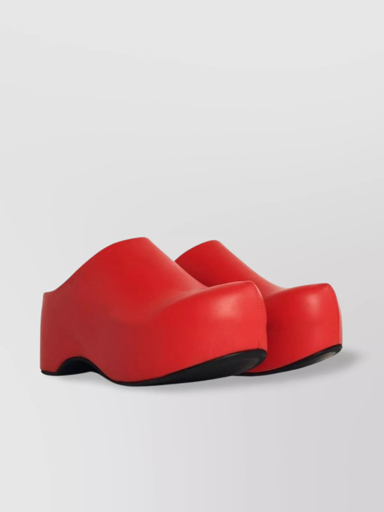 MARNI LEATHER SABOTS WITH ROUND TOE AND PLATFORM SOLE