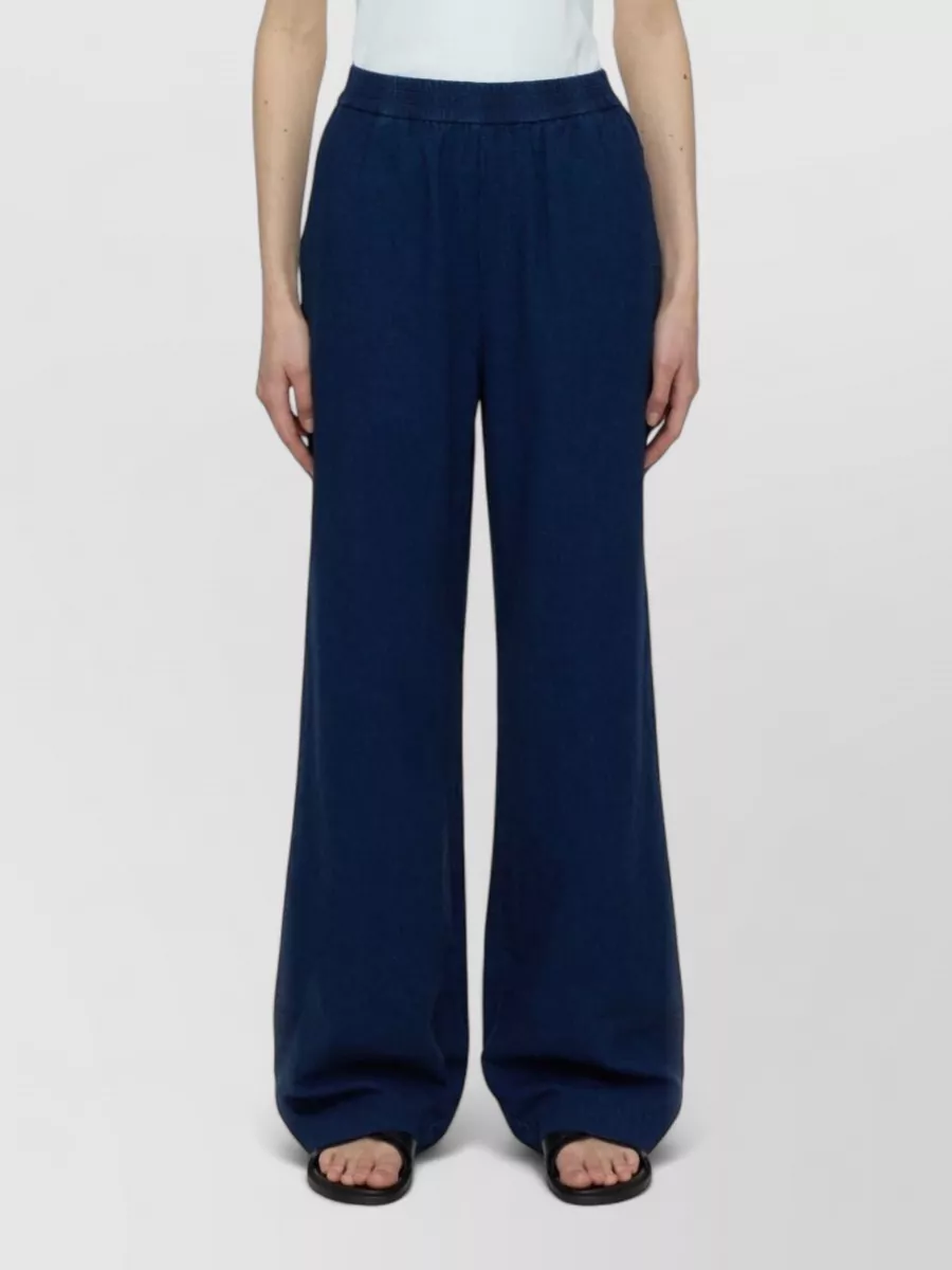 Closed Slim-Fit Tapered Trousers