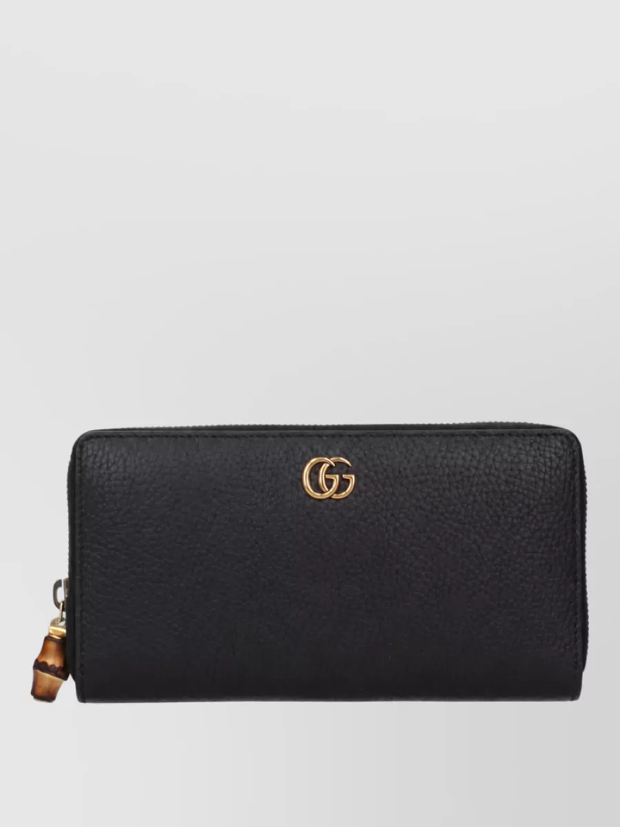 Gucci leather purse