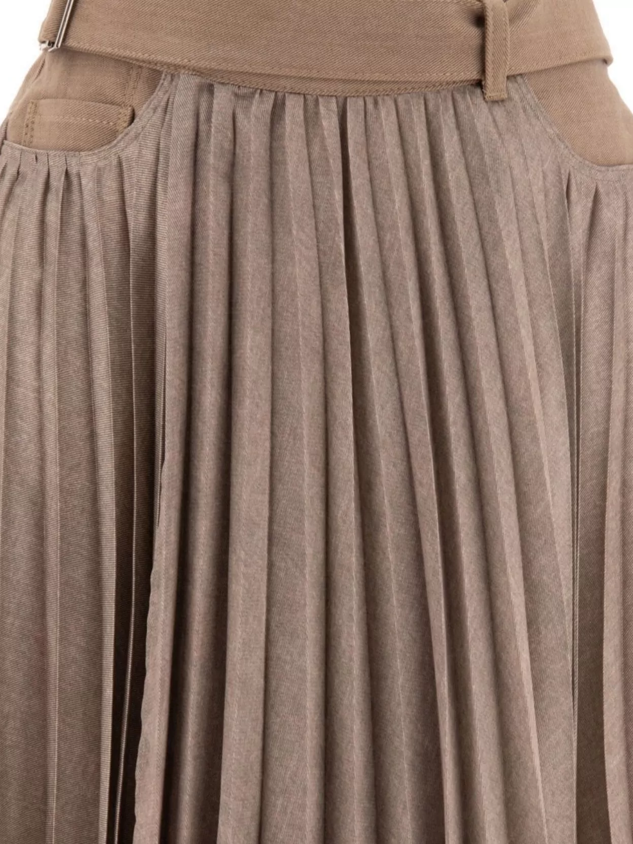 Sacai Pleated Skirt With Pockets And Loops